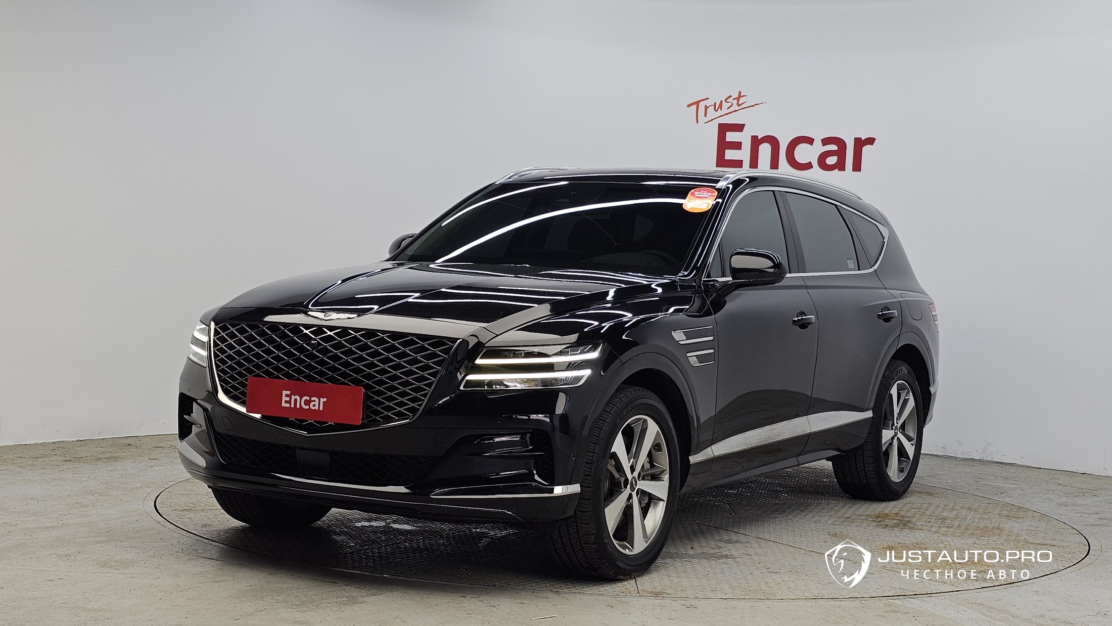 Автомобиль Genesis GV80