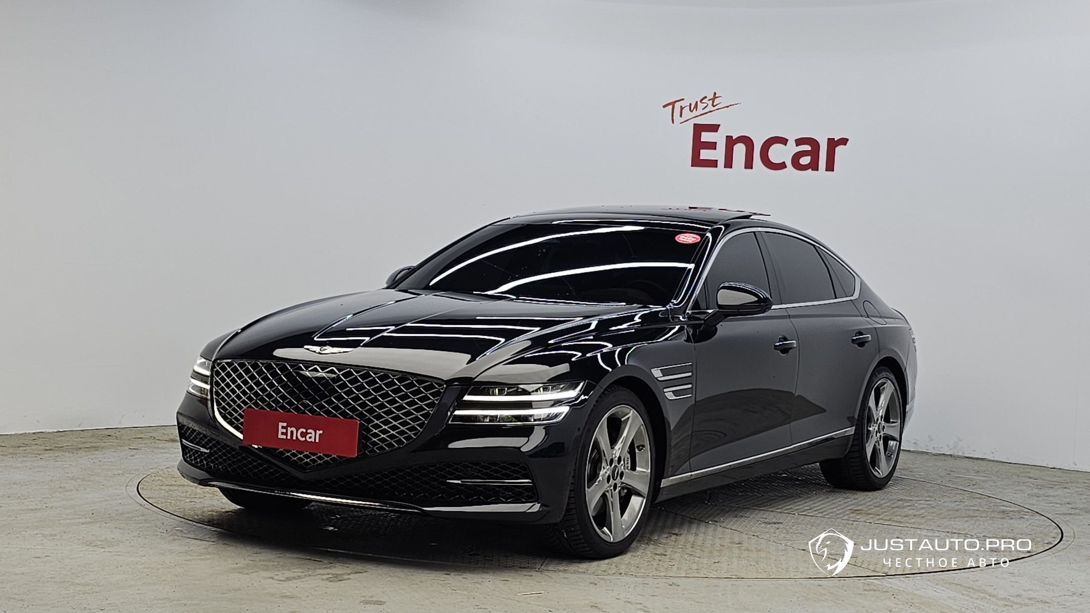 Автомобиль Genesis G80