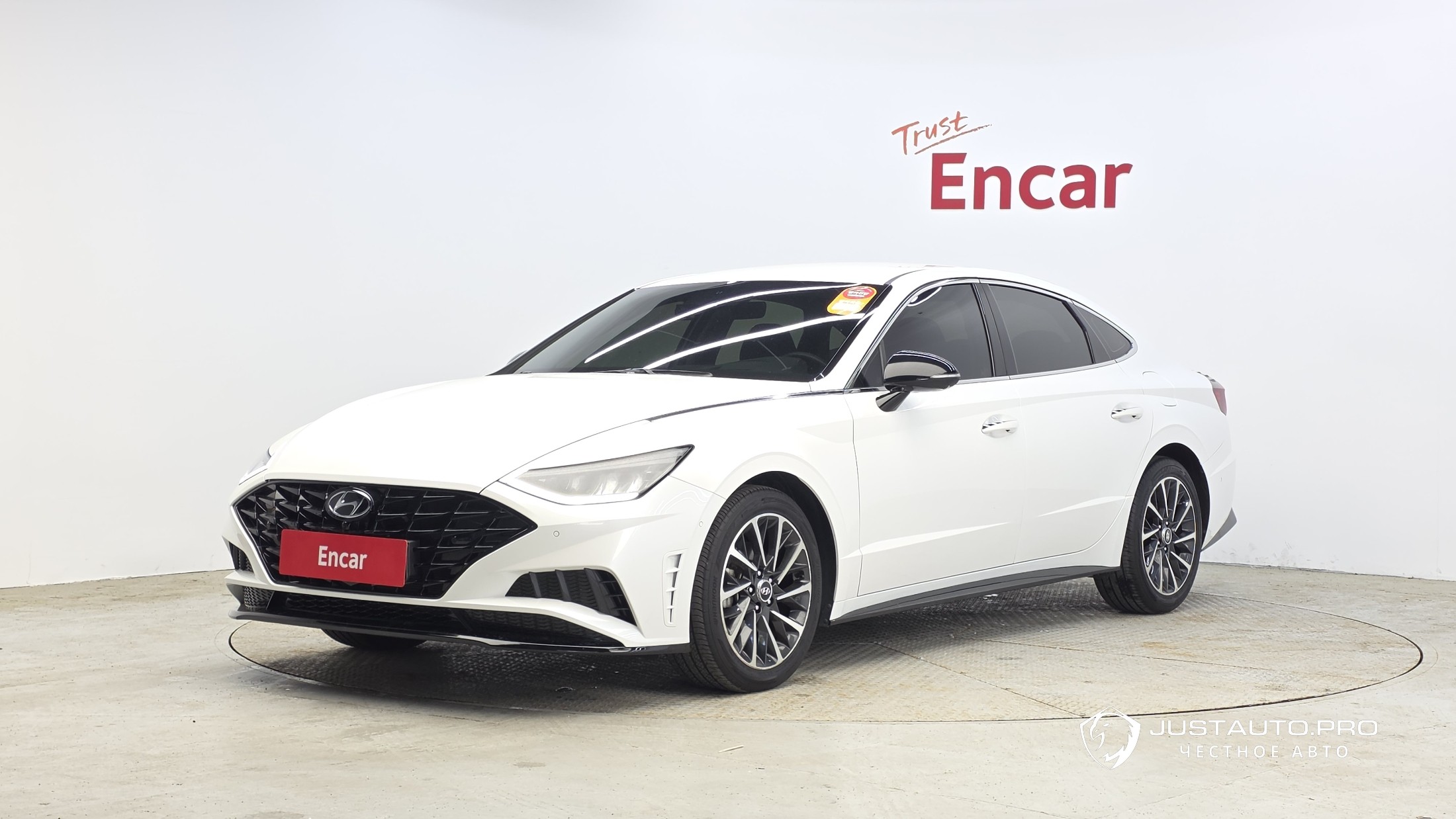 Автомобиль Hyundai Sonata