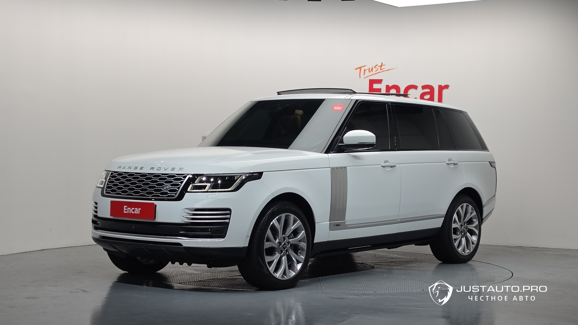 Автомобиль Land Rover Range Rover