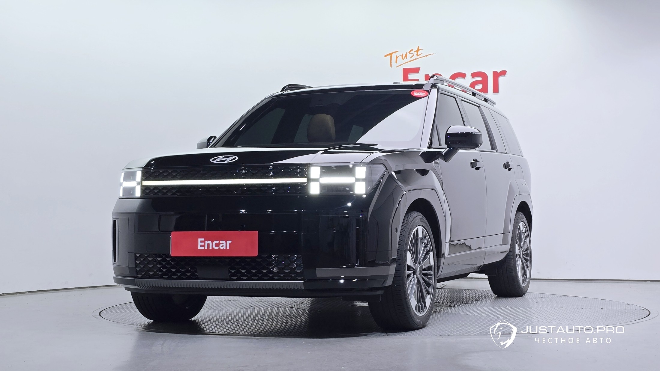 Автомобиль Hyundai Santafe