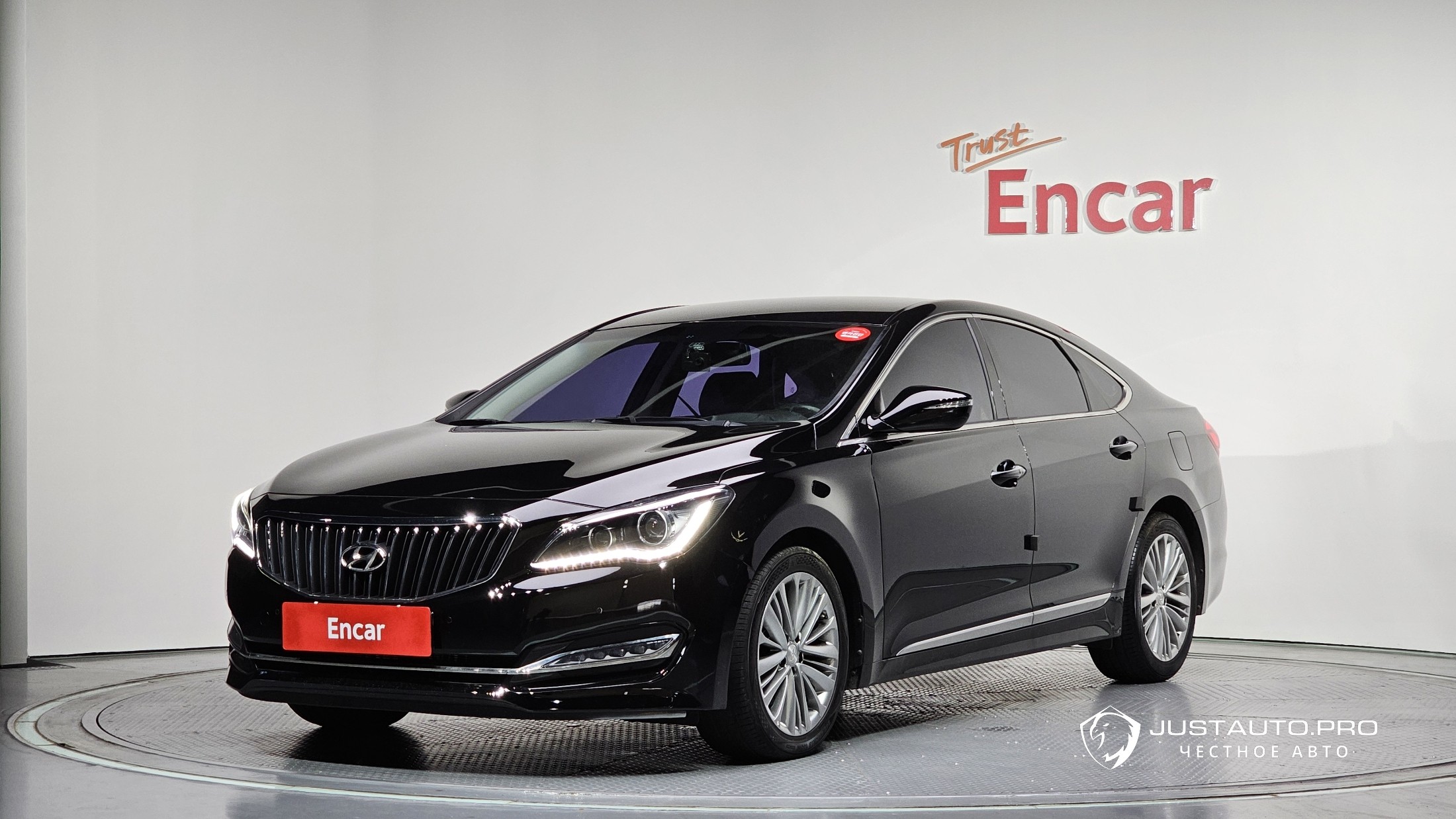 Автомобиль Hyundai Aslan
