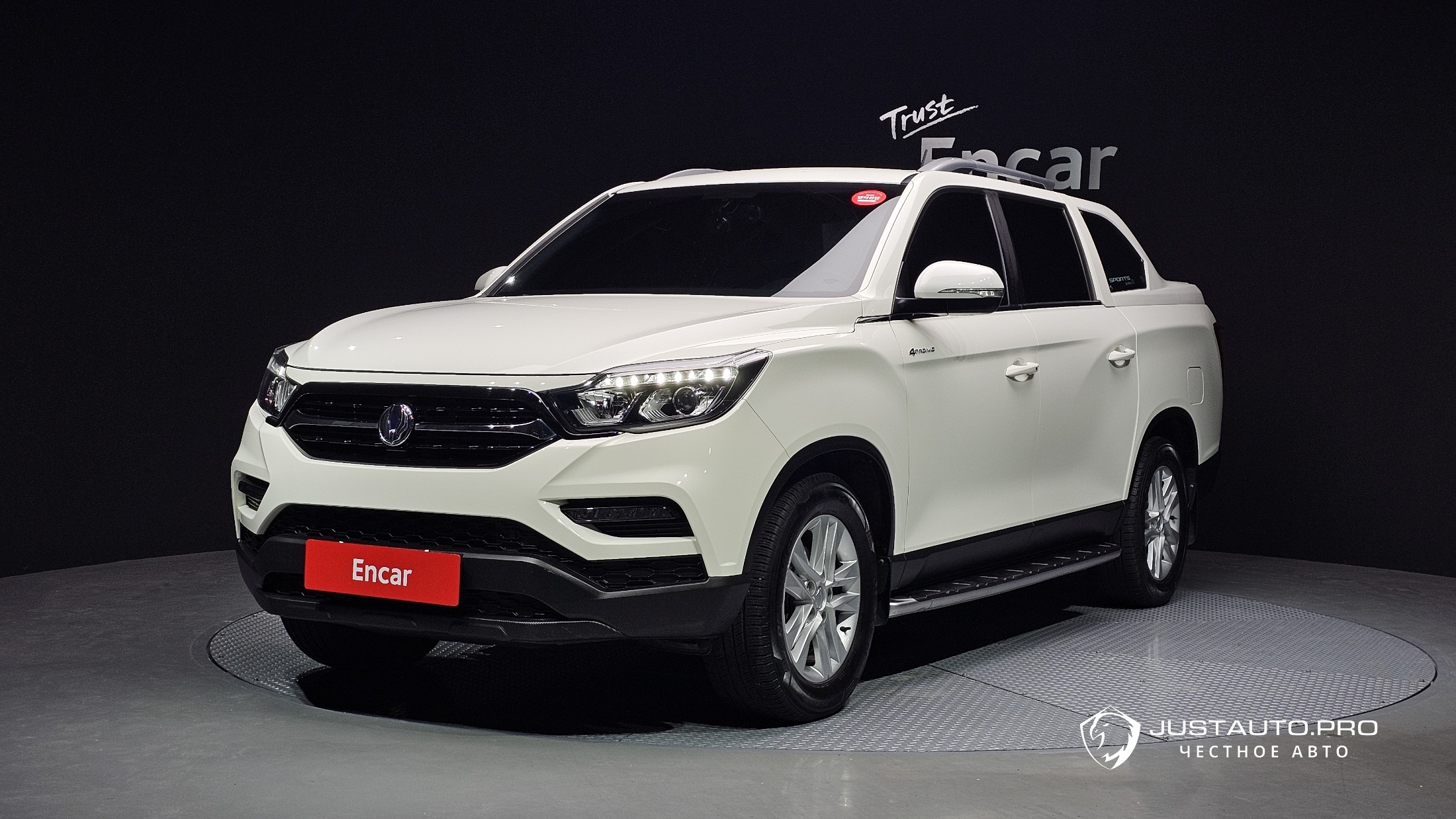 Автомобиль KG_Mobility_Ssangyong Rexton