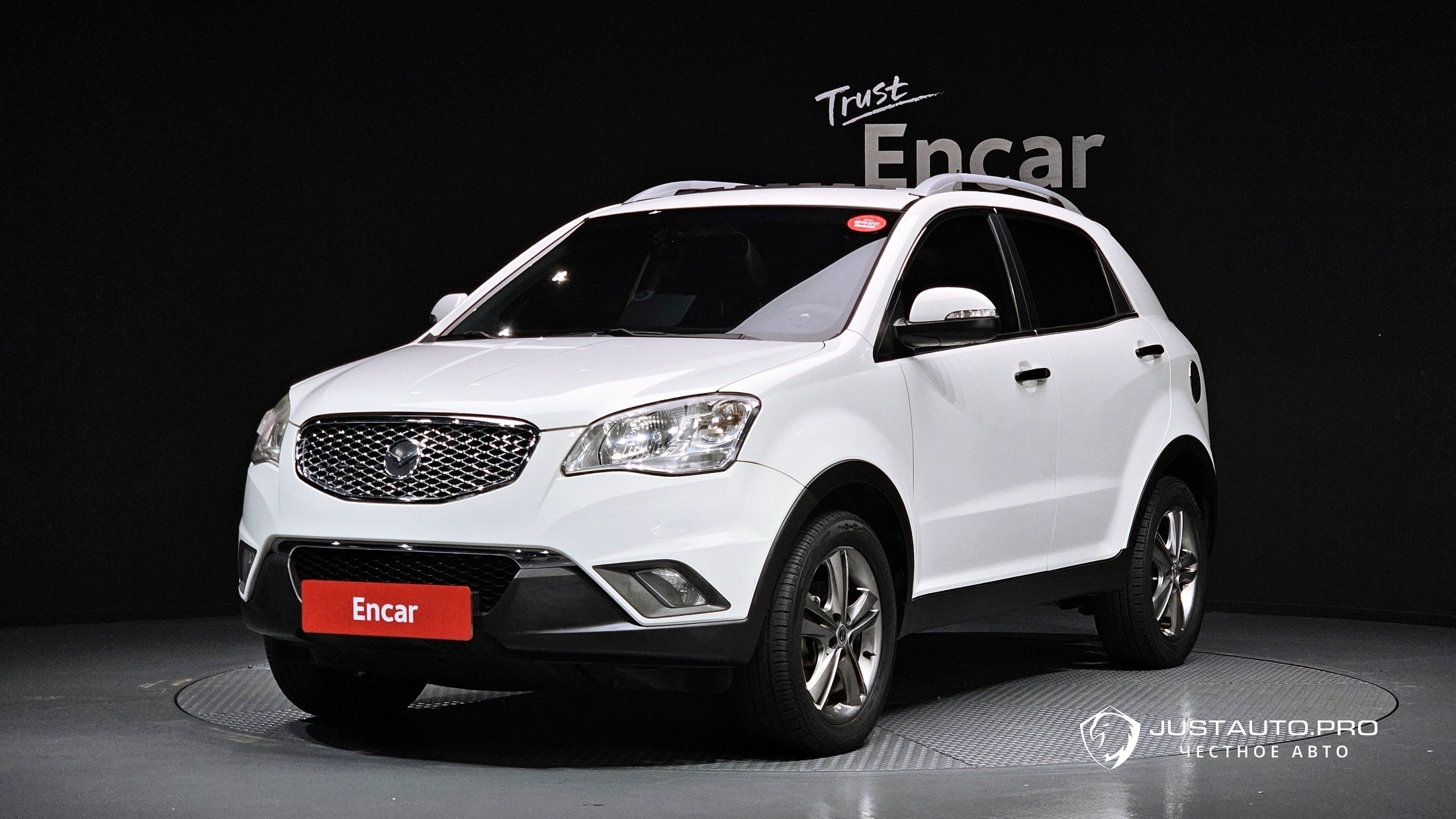 Автомобиль KG_Mobility_Ssangyong KORANDO