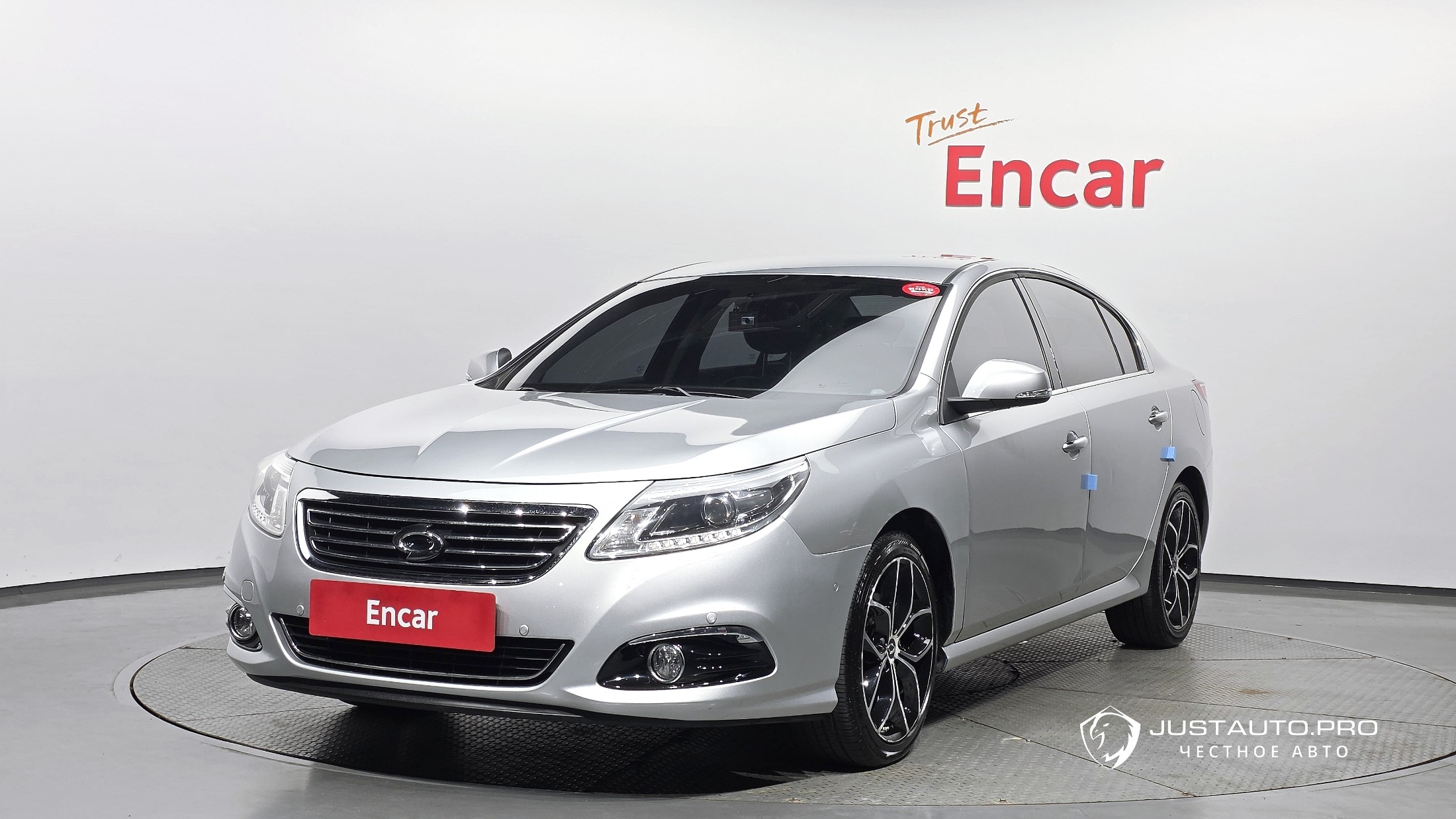 Автомобиль Renault-KoreaSamsung SM5 
