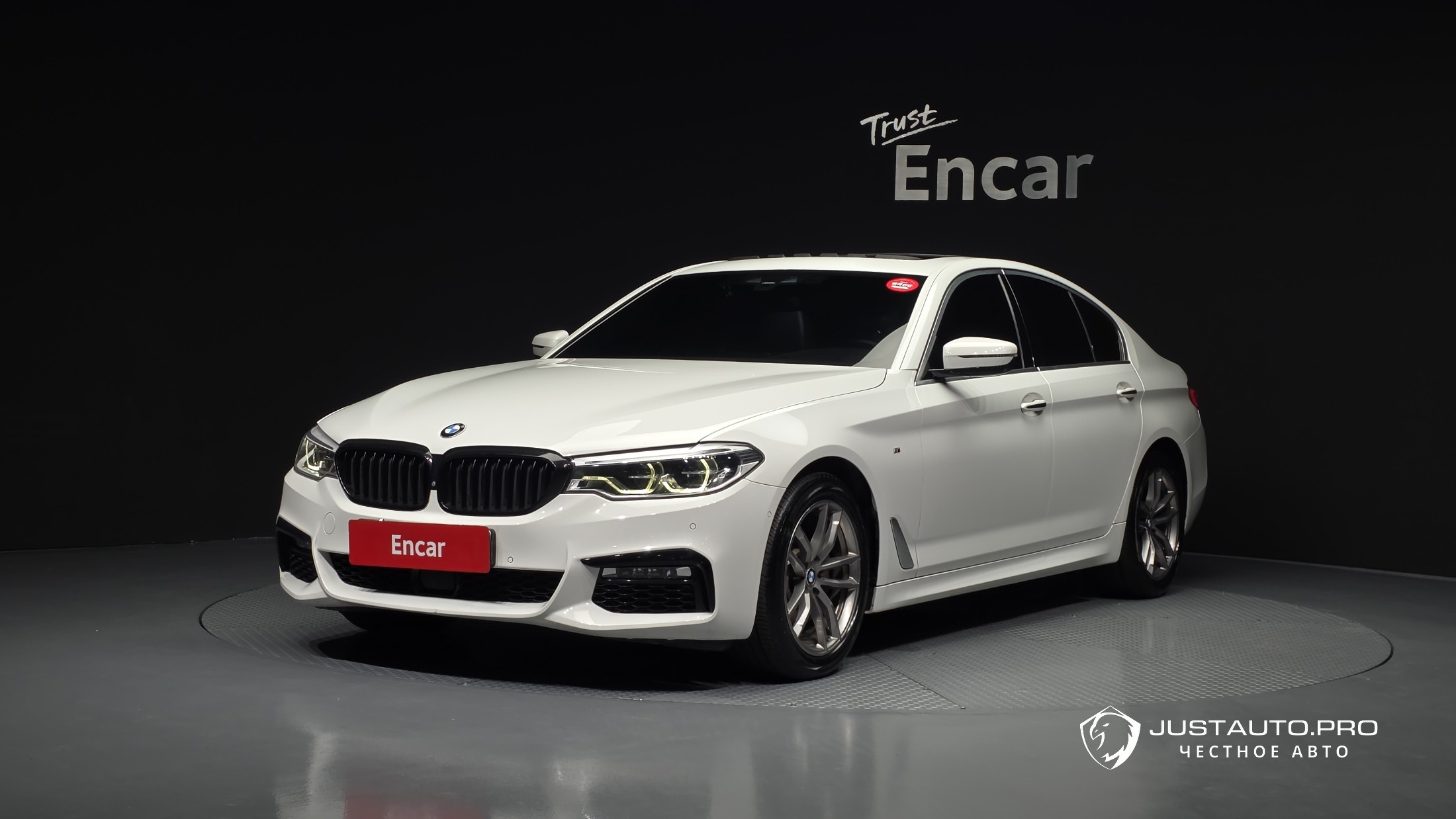Автомобиль BMW 5-Series