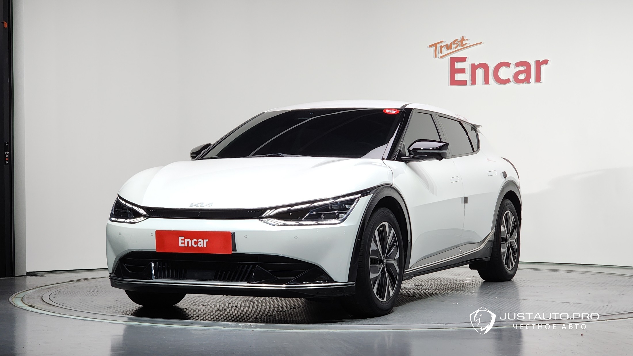 Автомобиль Kia EV6