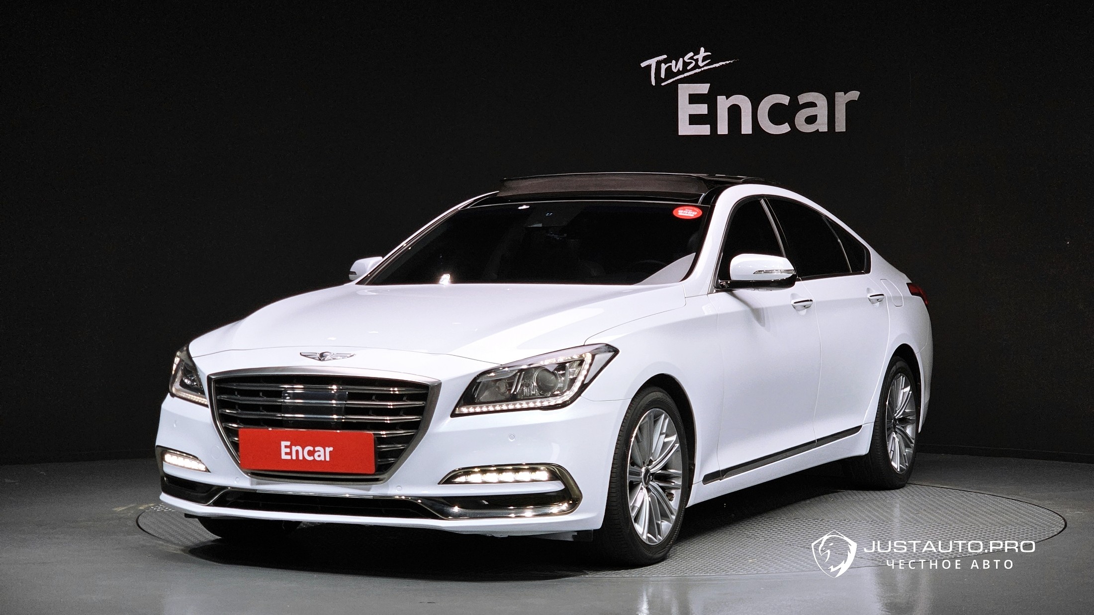 Автомобиль Genesis G80