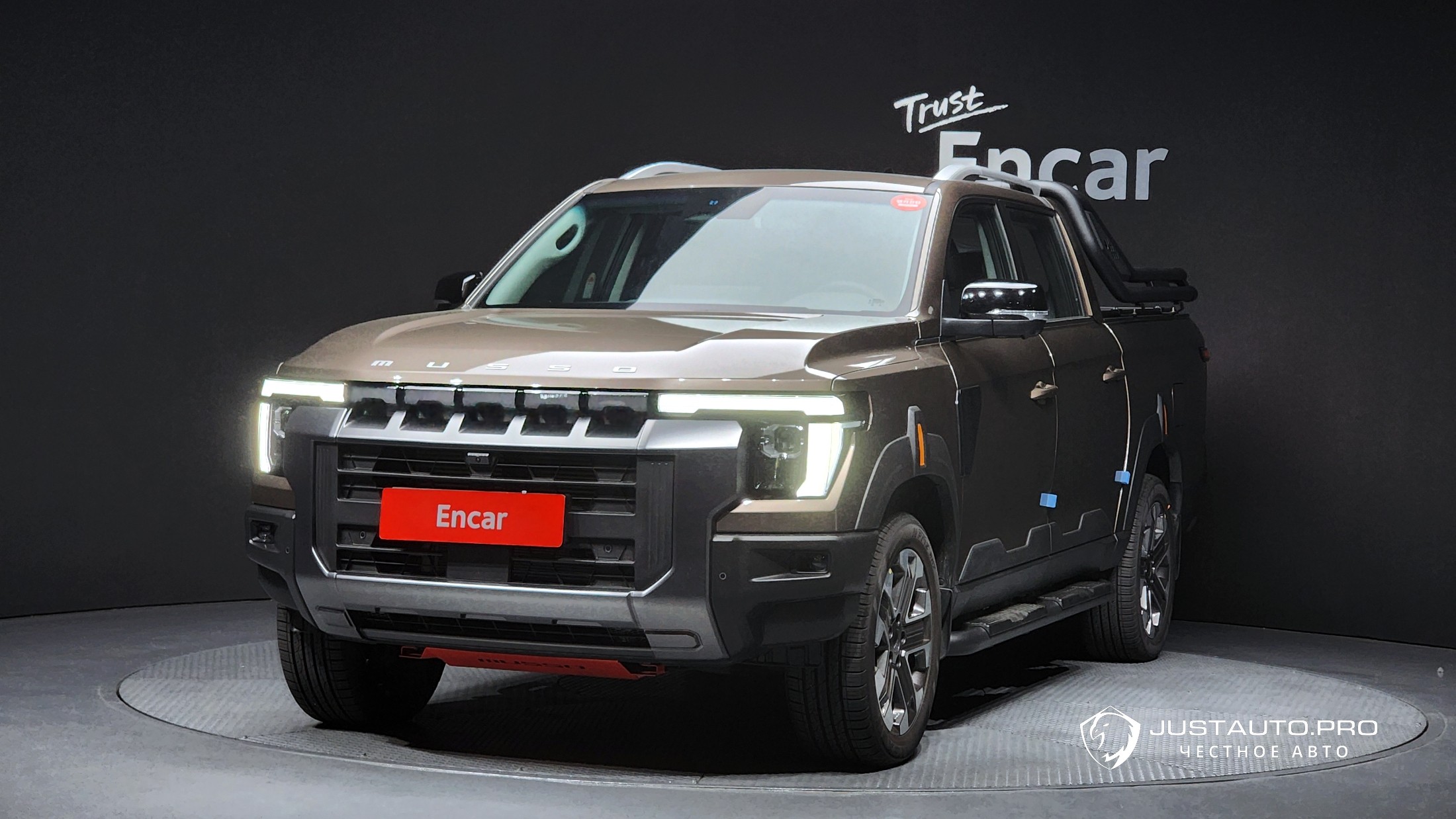 Автомобиль KG_Mobility_Ssangyong Musso