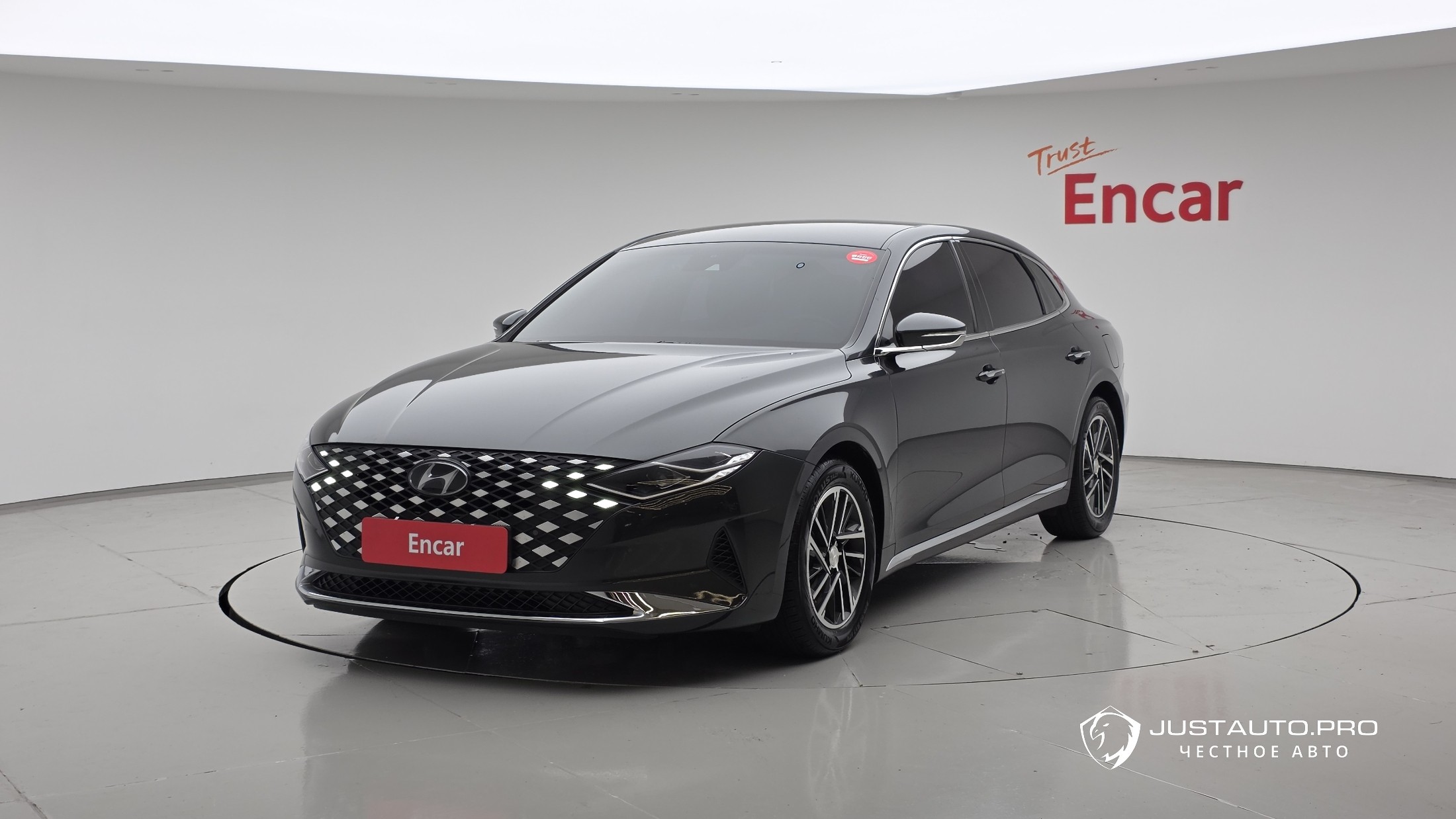 Автомобиль Hyundai Grandeur