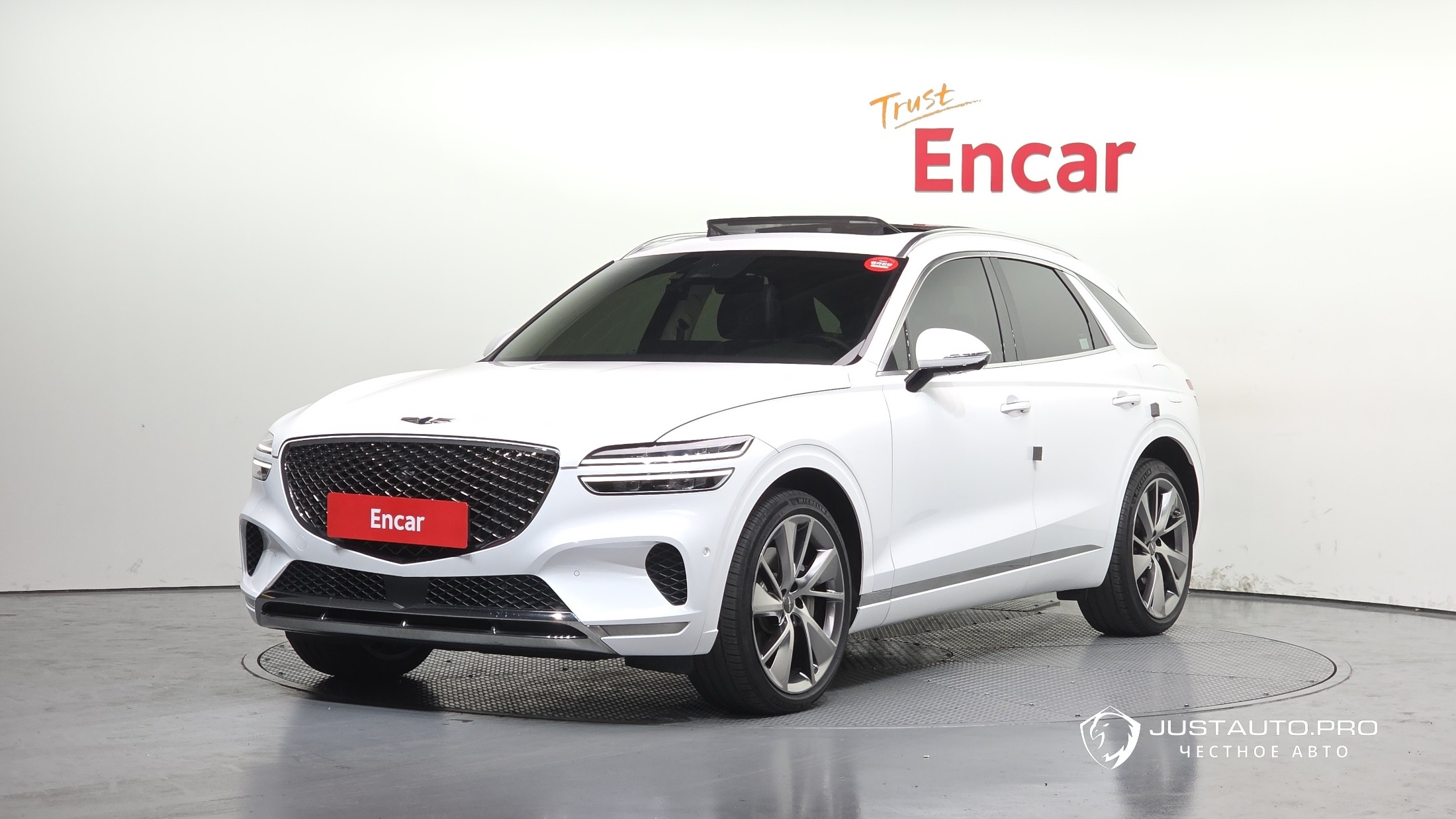 Автомобиль Genesis GV70