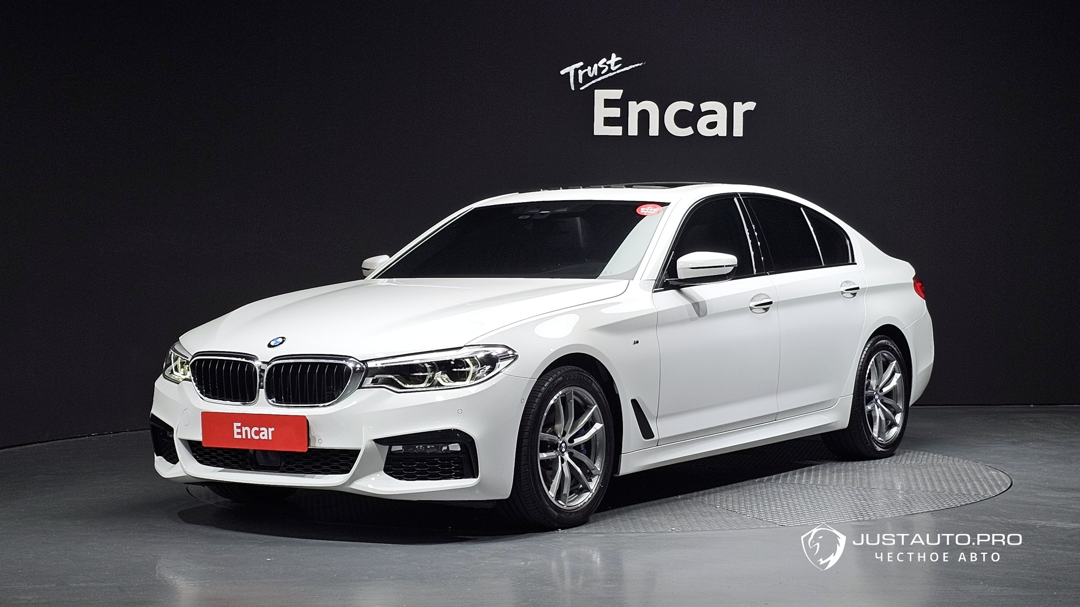 Автомобиль BMW 5-Series