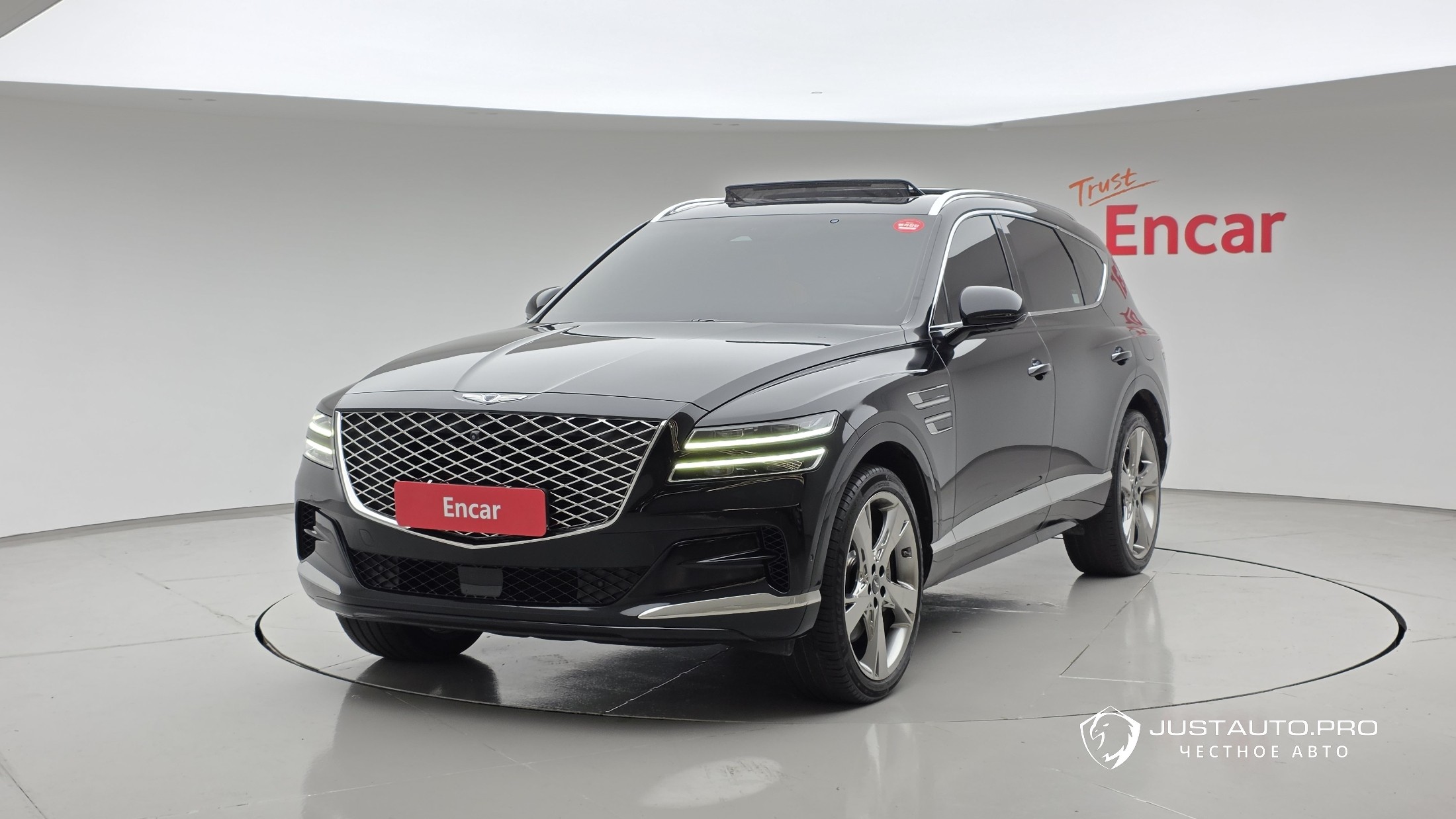 Автомобиль Genesis GV80