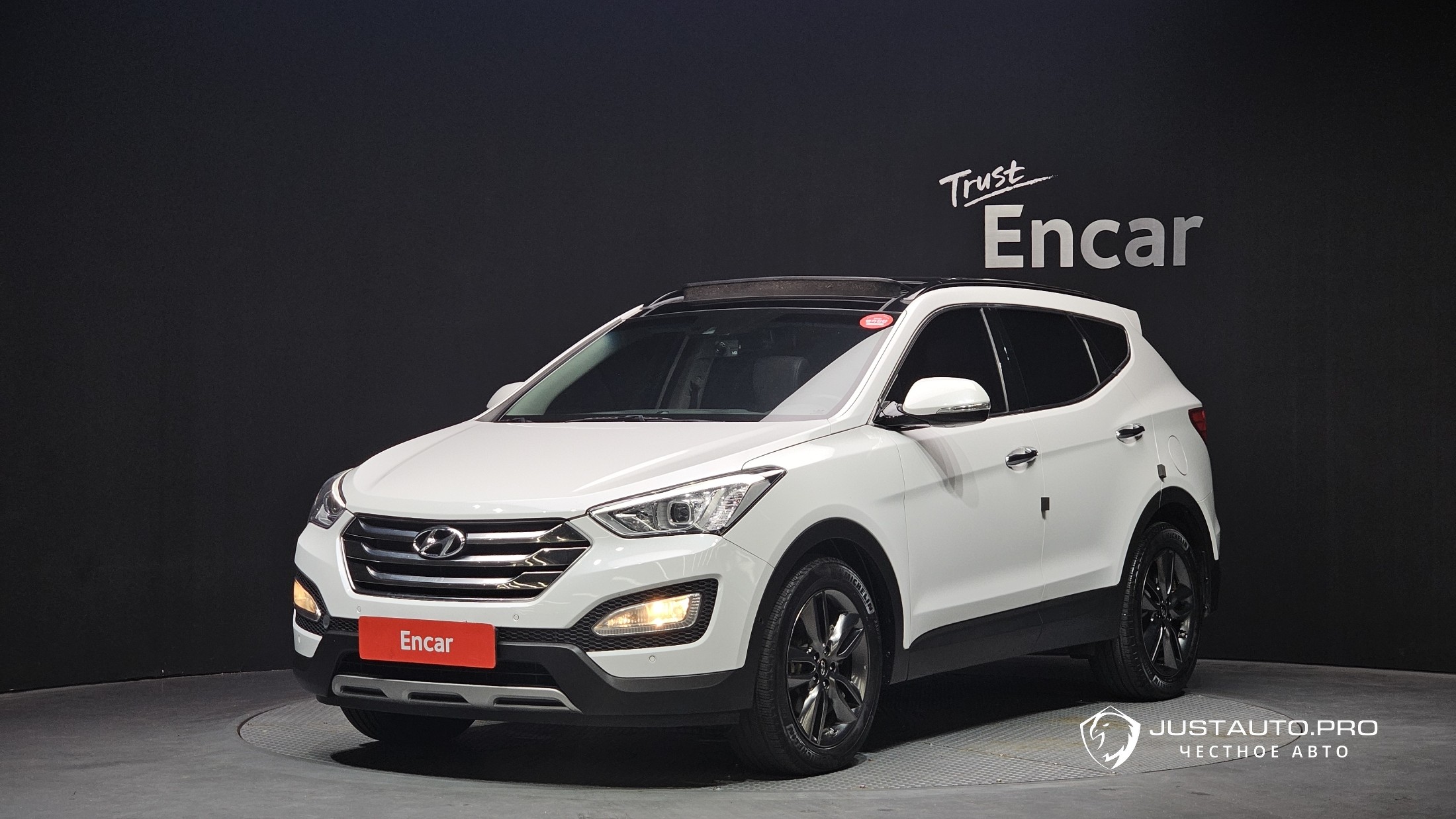 Автомобиль Hyundai Santafe