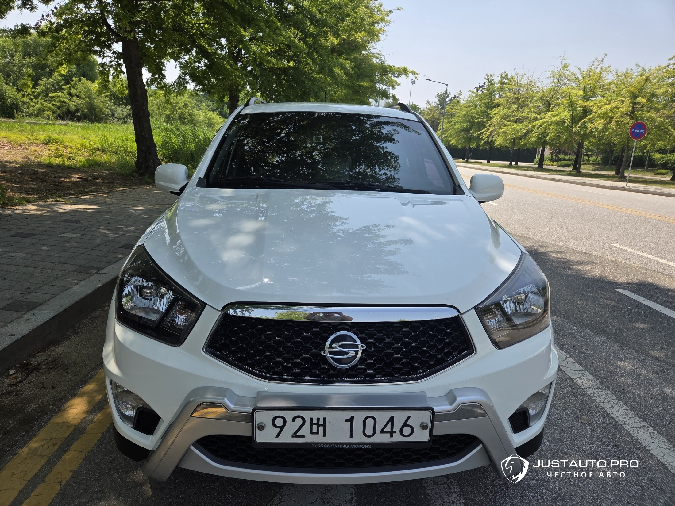 Автомобиль KG_Mobility_Ssangyong KORANDO