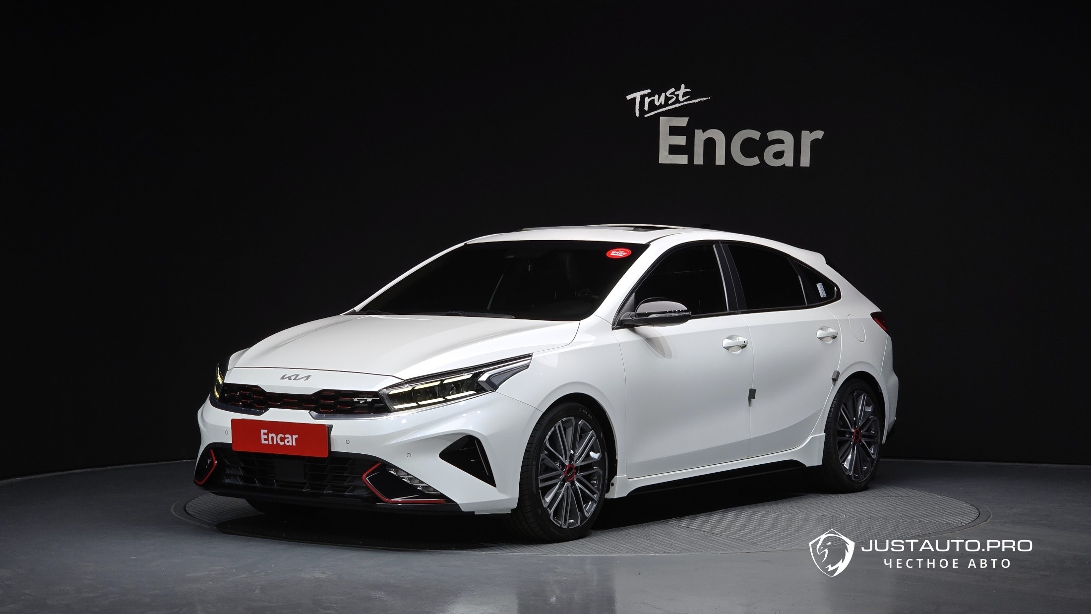 Автомобиль Kia K3