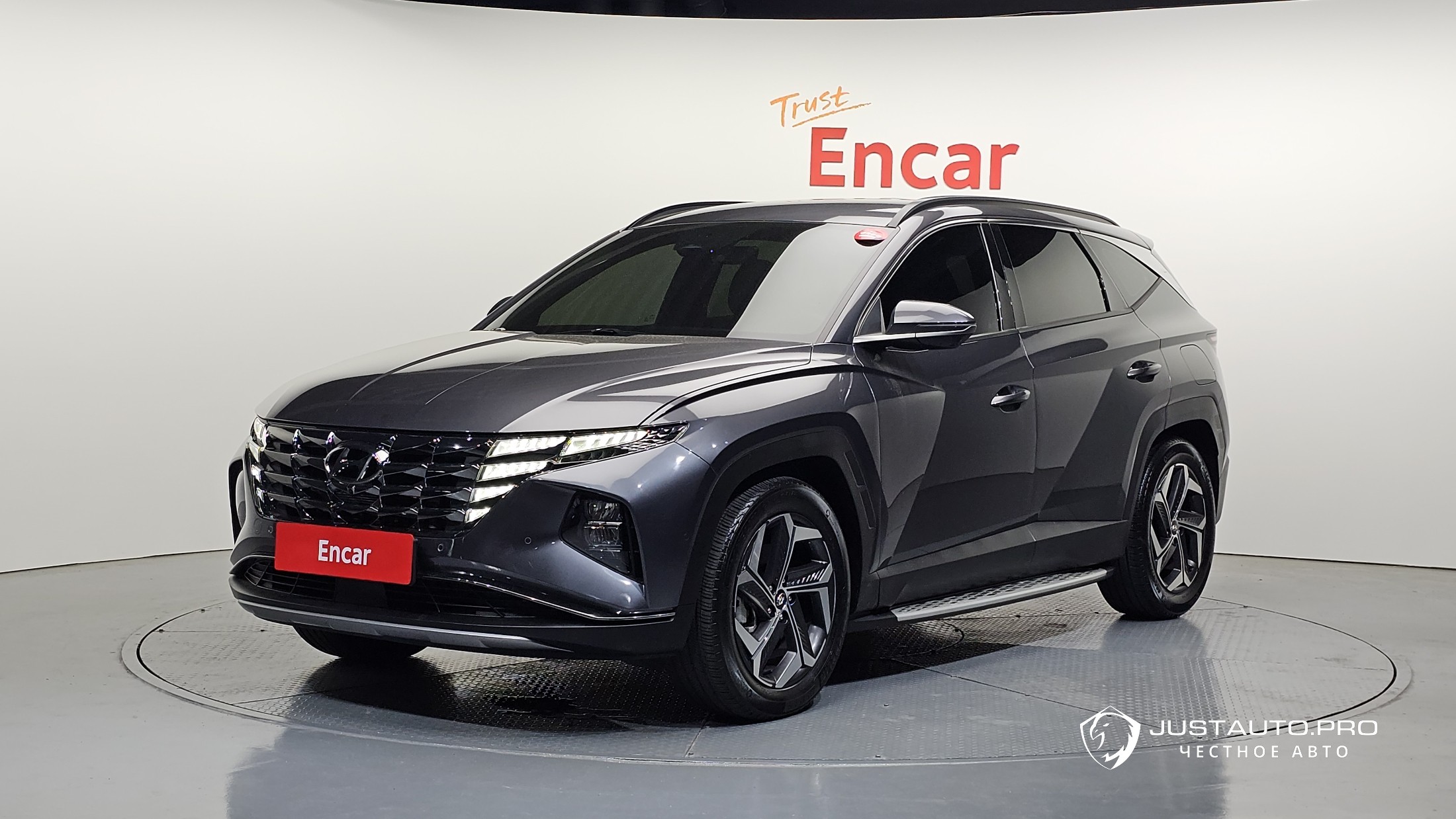 Автомобиль Hyundai Tucson