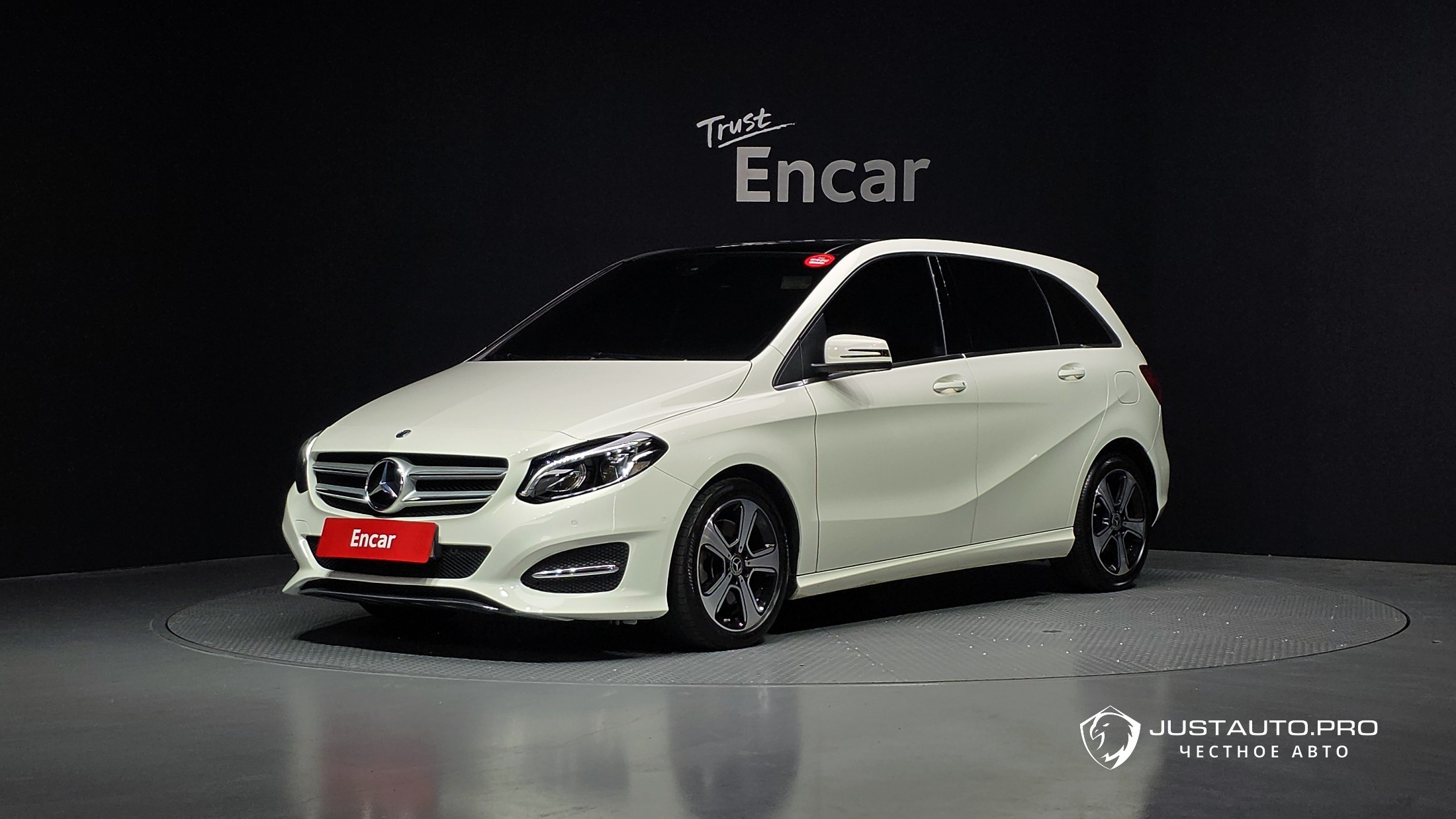 Автомобиль Mercedes-Benz B-Class