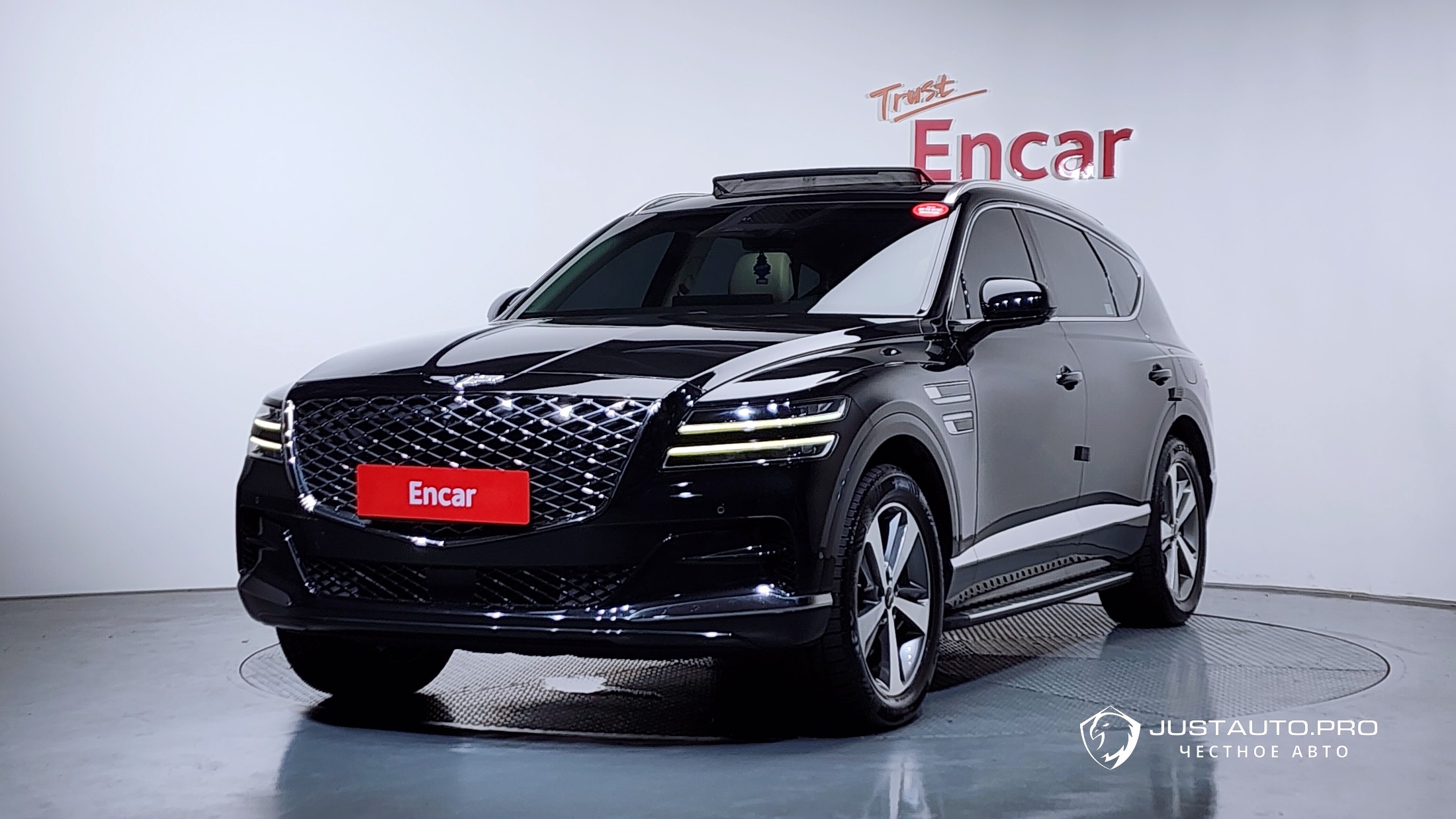 Автомобиль Genesis GV80