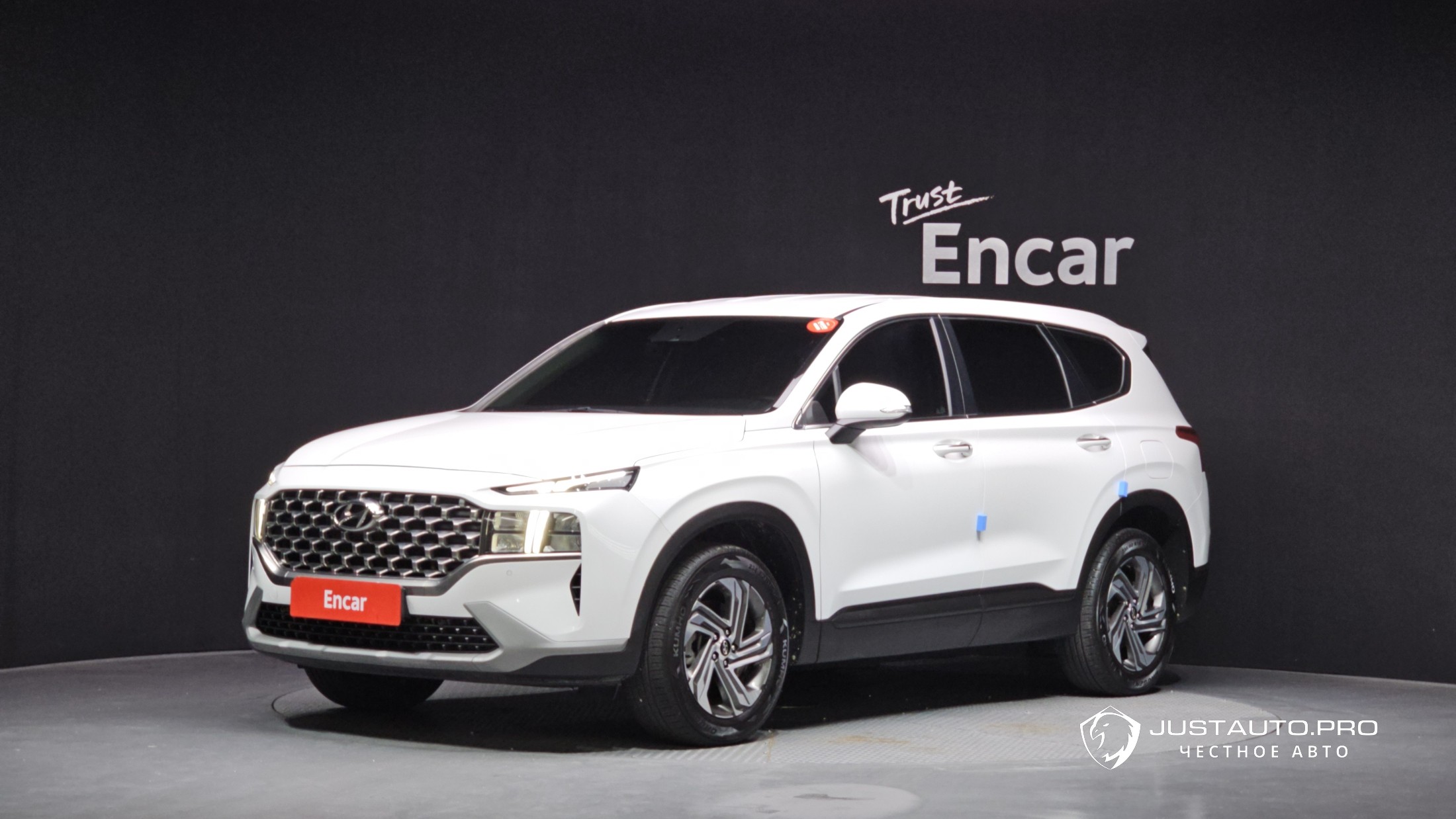 Автомобиль Hyundai Santafe