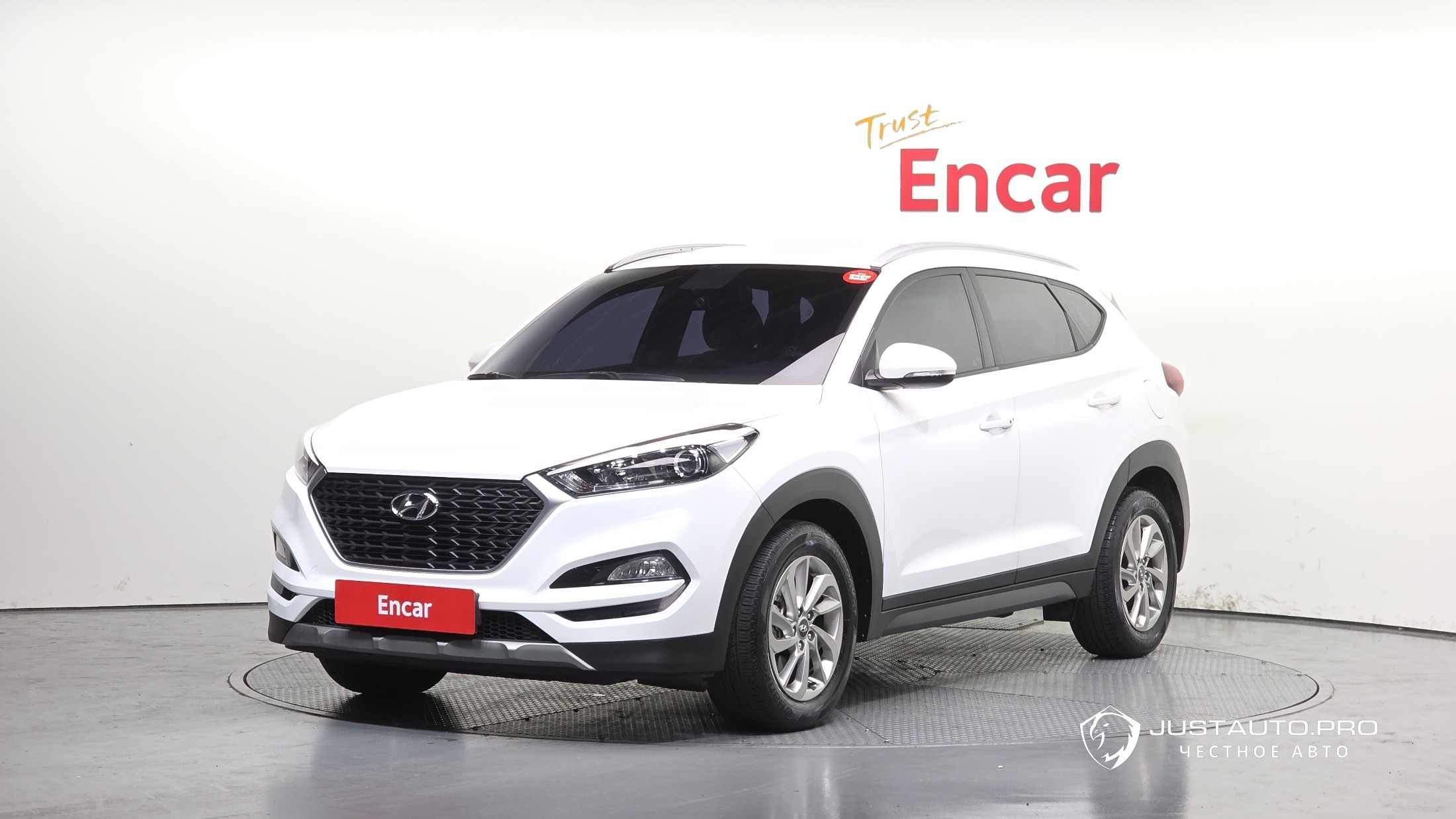 Автомобиль Hyundai Tucson