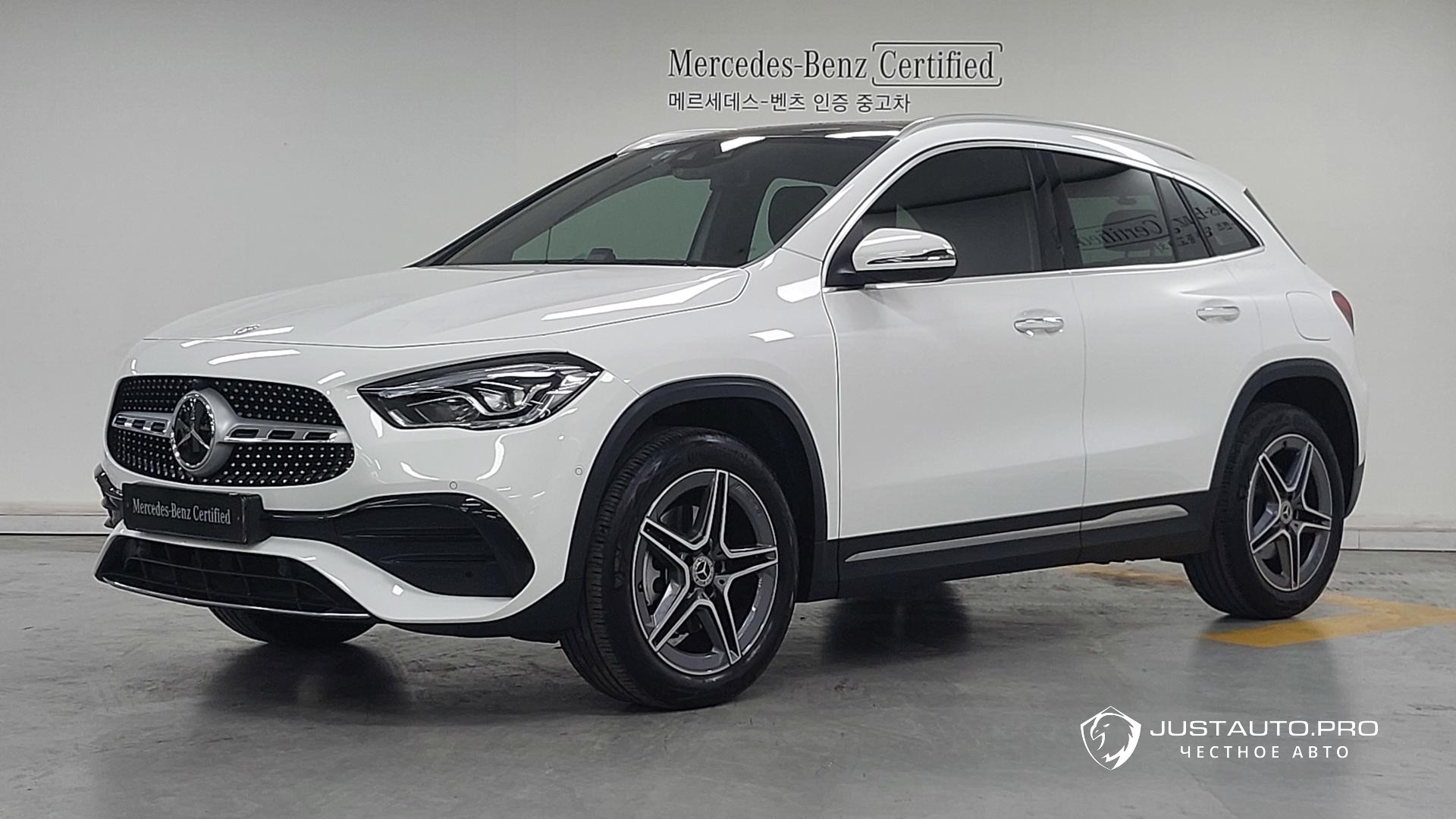 Автомобиль Mercedes-Benz GLA-Class