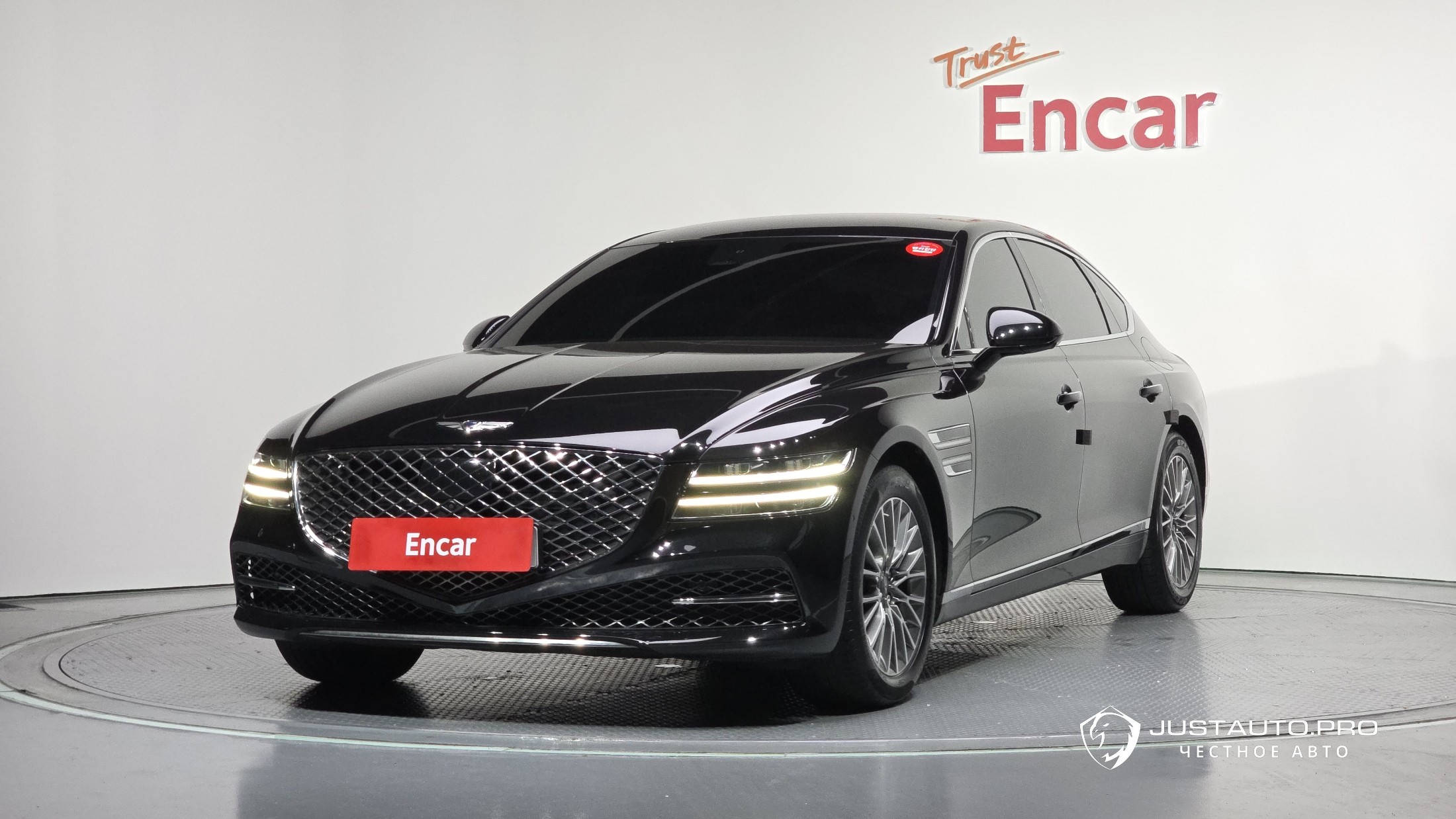 Автомобиль Genesis G80
