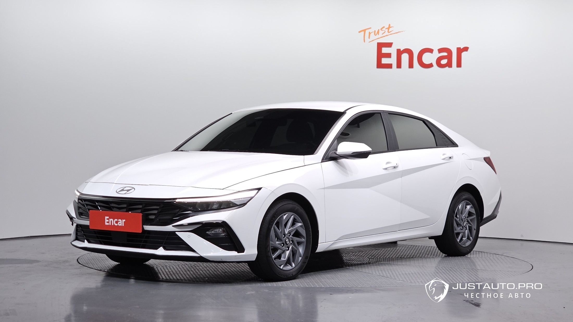 Автомобиль Hyundai AVANTE