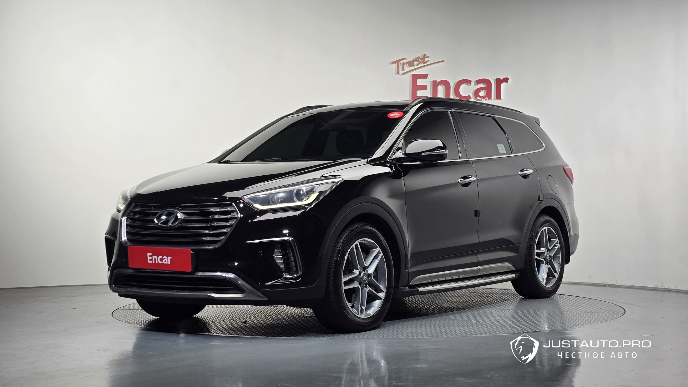 Автомобиль Hyundai Maxcruz