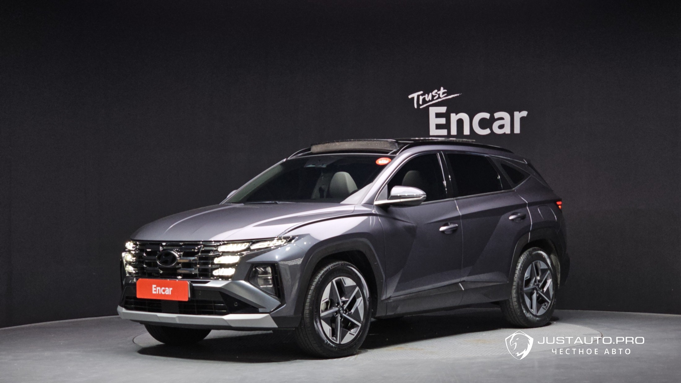 Автомобиль Hyundai Tucson