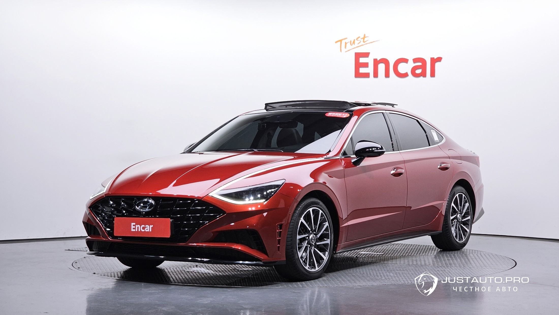 Автомобиль Hyundai Sonata