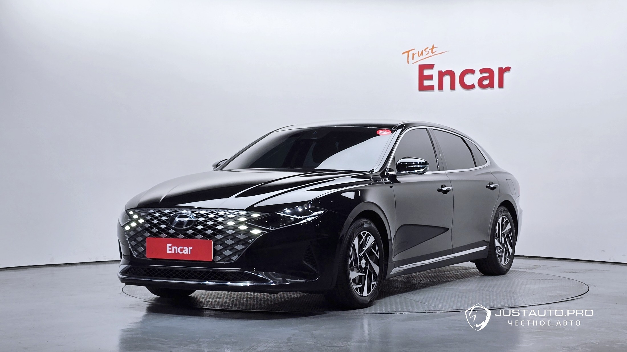 Автомобиль Hyundai Grandeur