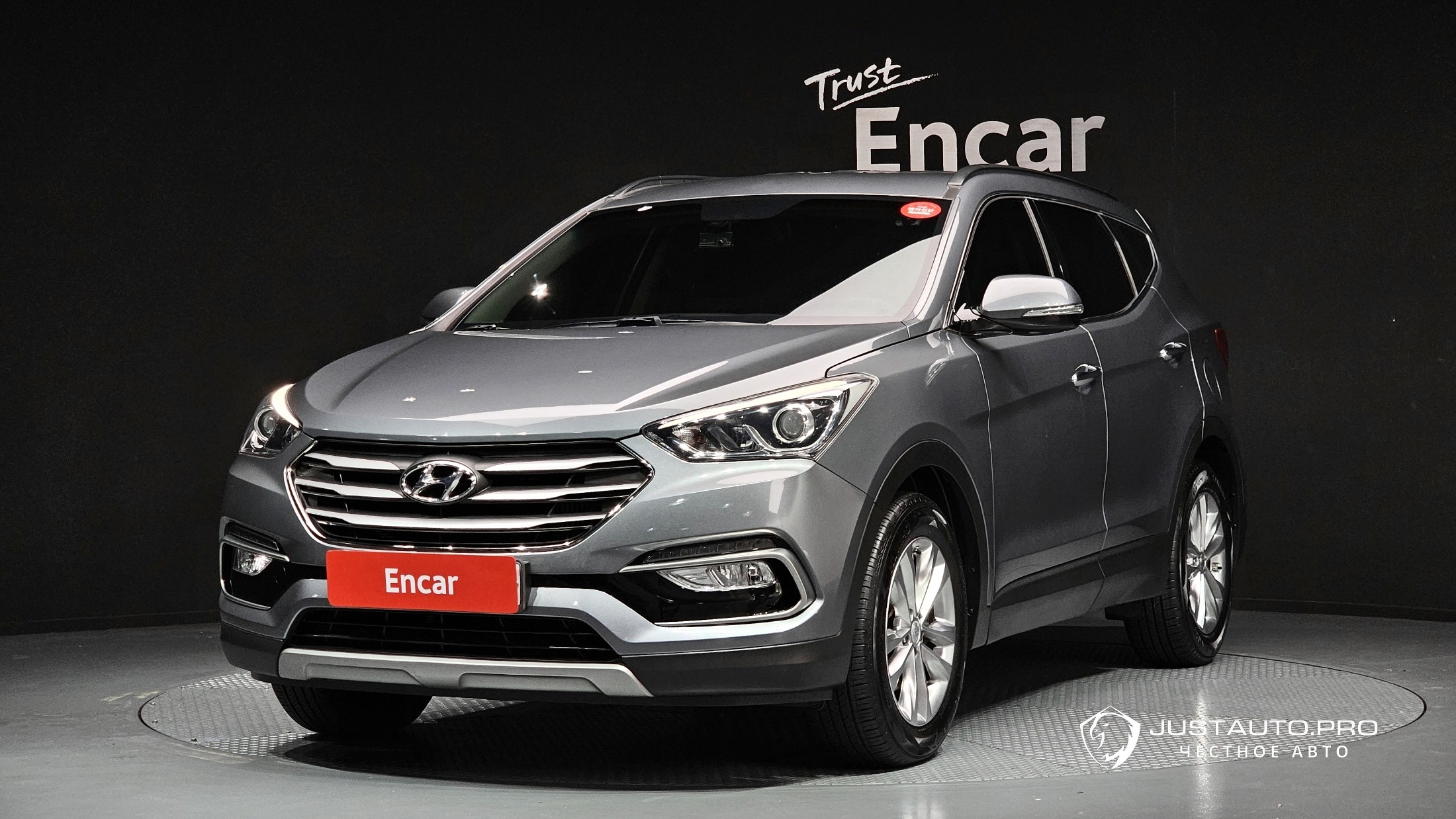 Автомобиль Hyundai Santafe