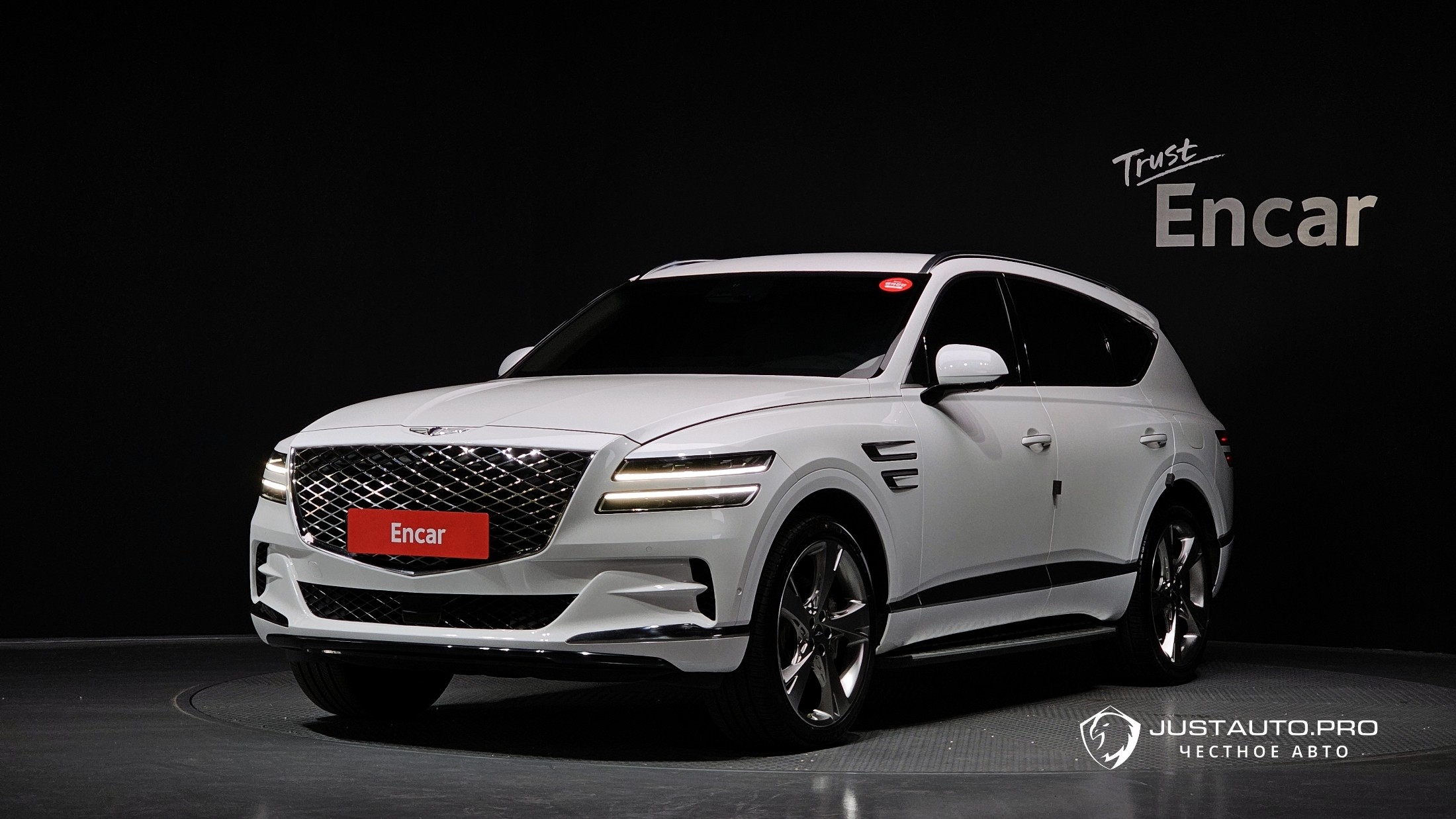Автомобиль Genesis GV80