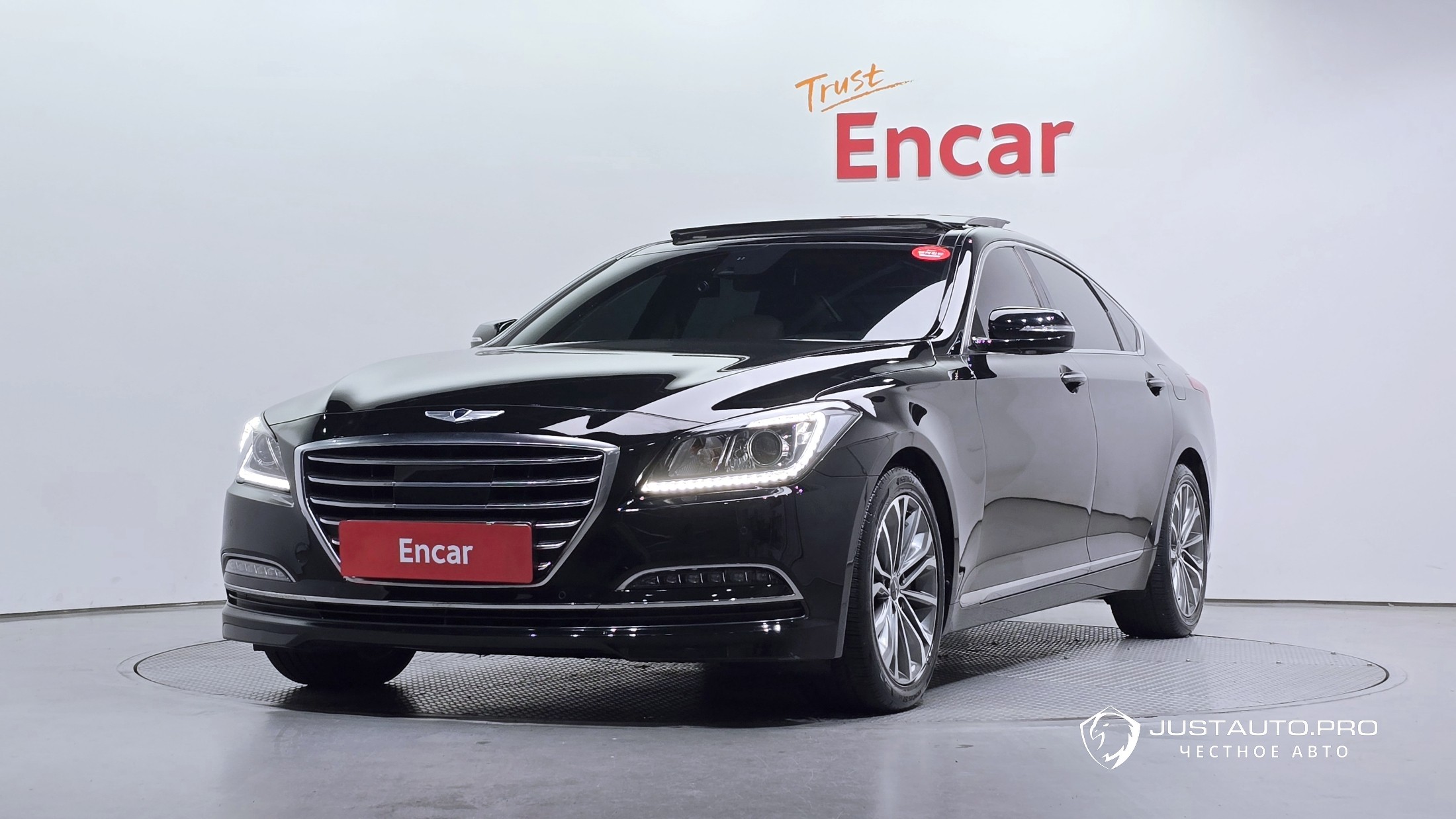 Автомобиль Hyundai Genesis