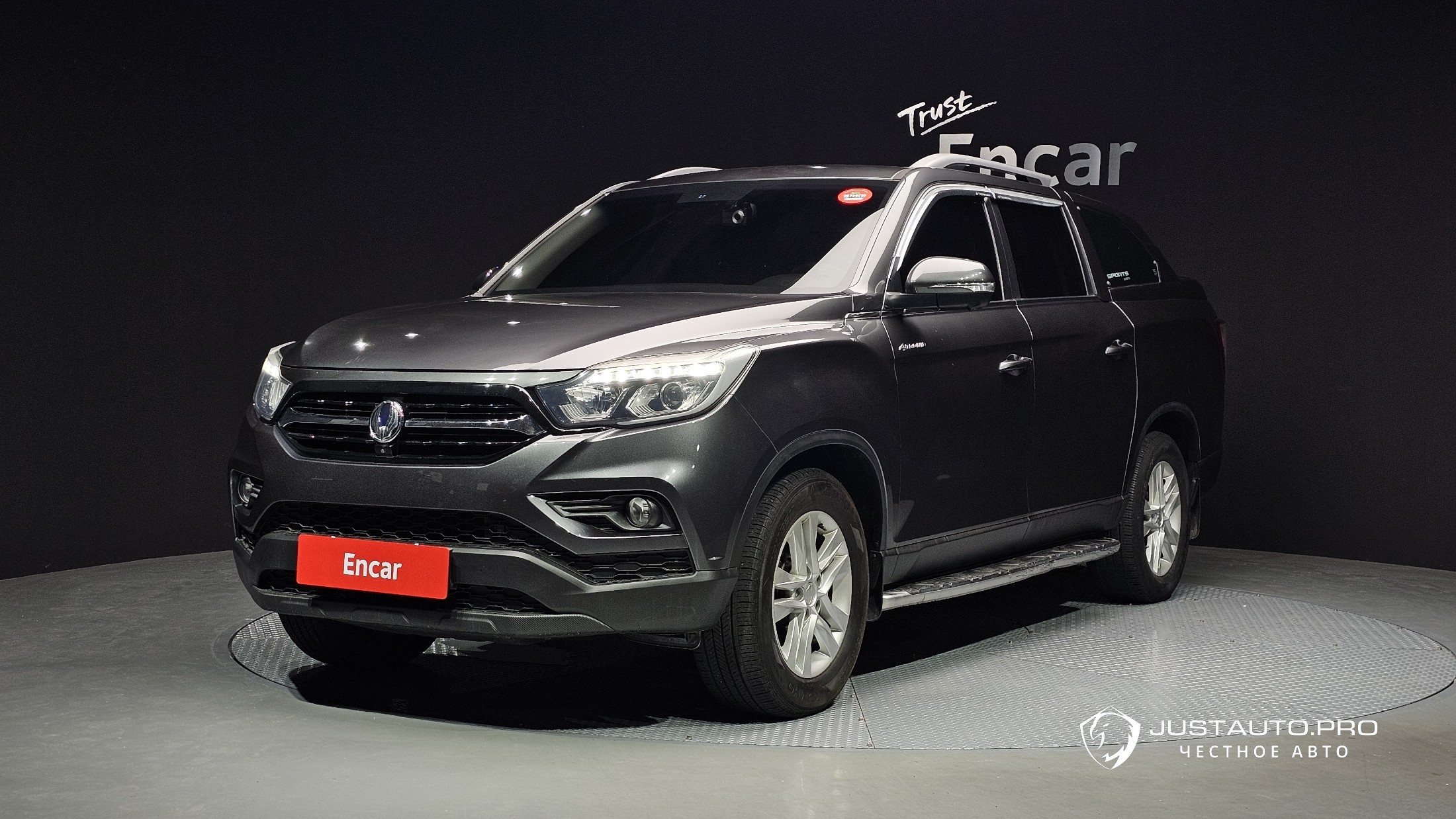 Автомобиль KG_Mobility_Ssangyong Rexton