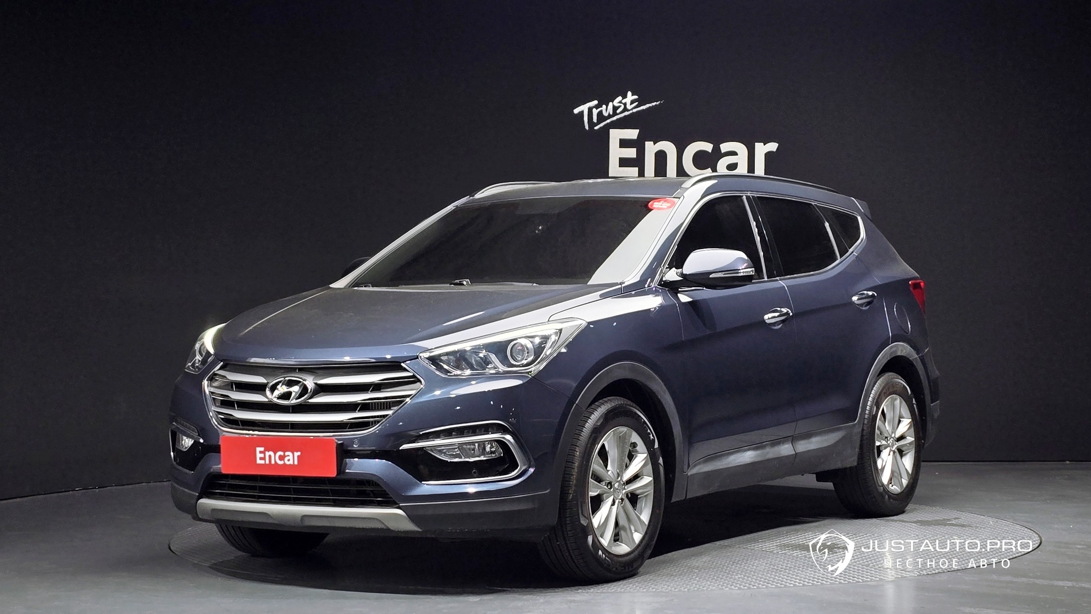 Автомобиль Hyundai Santafe