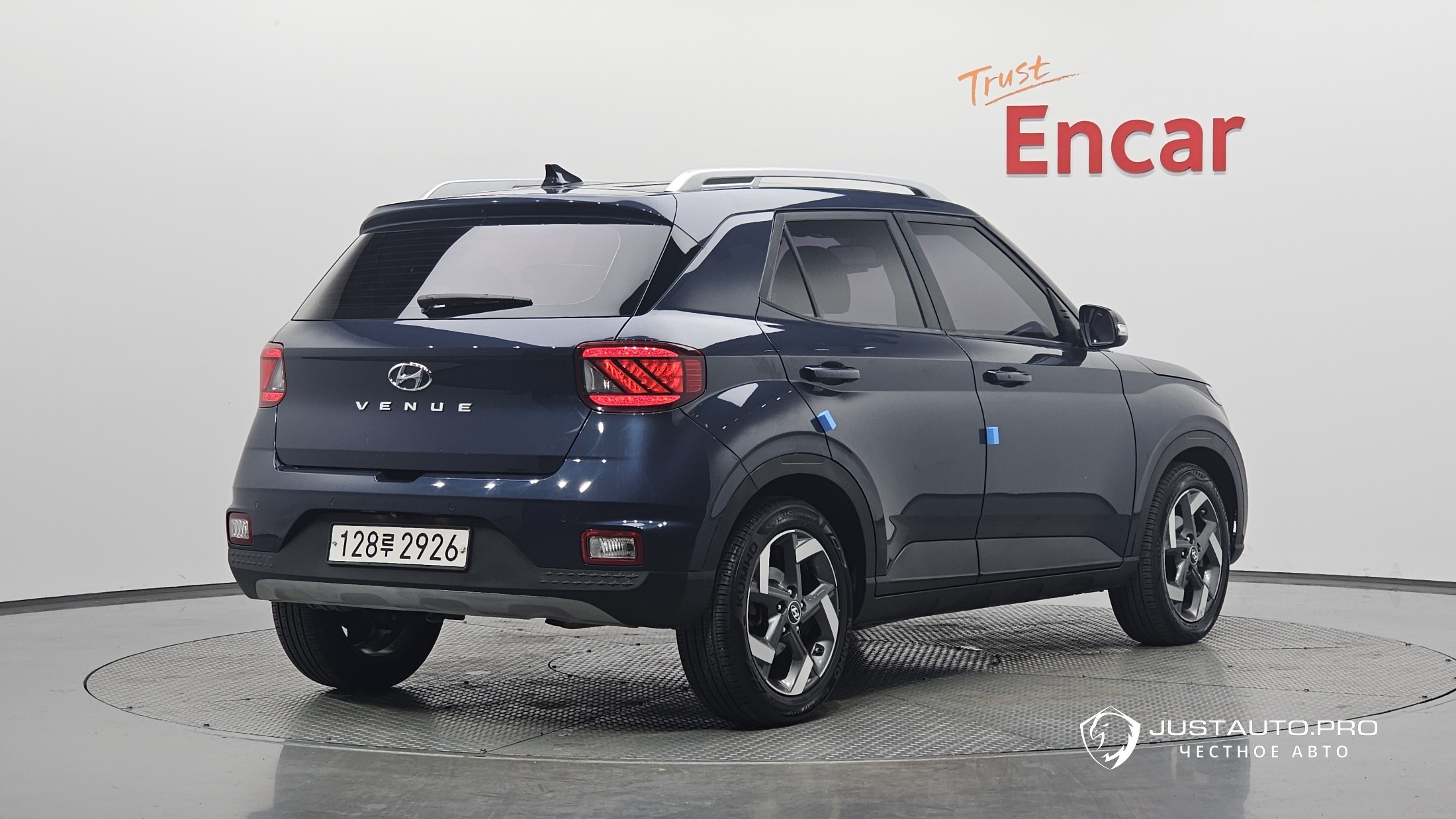 Автомобиль Hyundai Venue