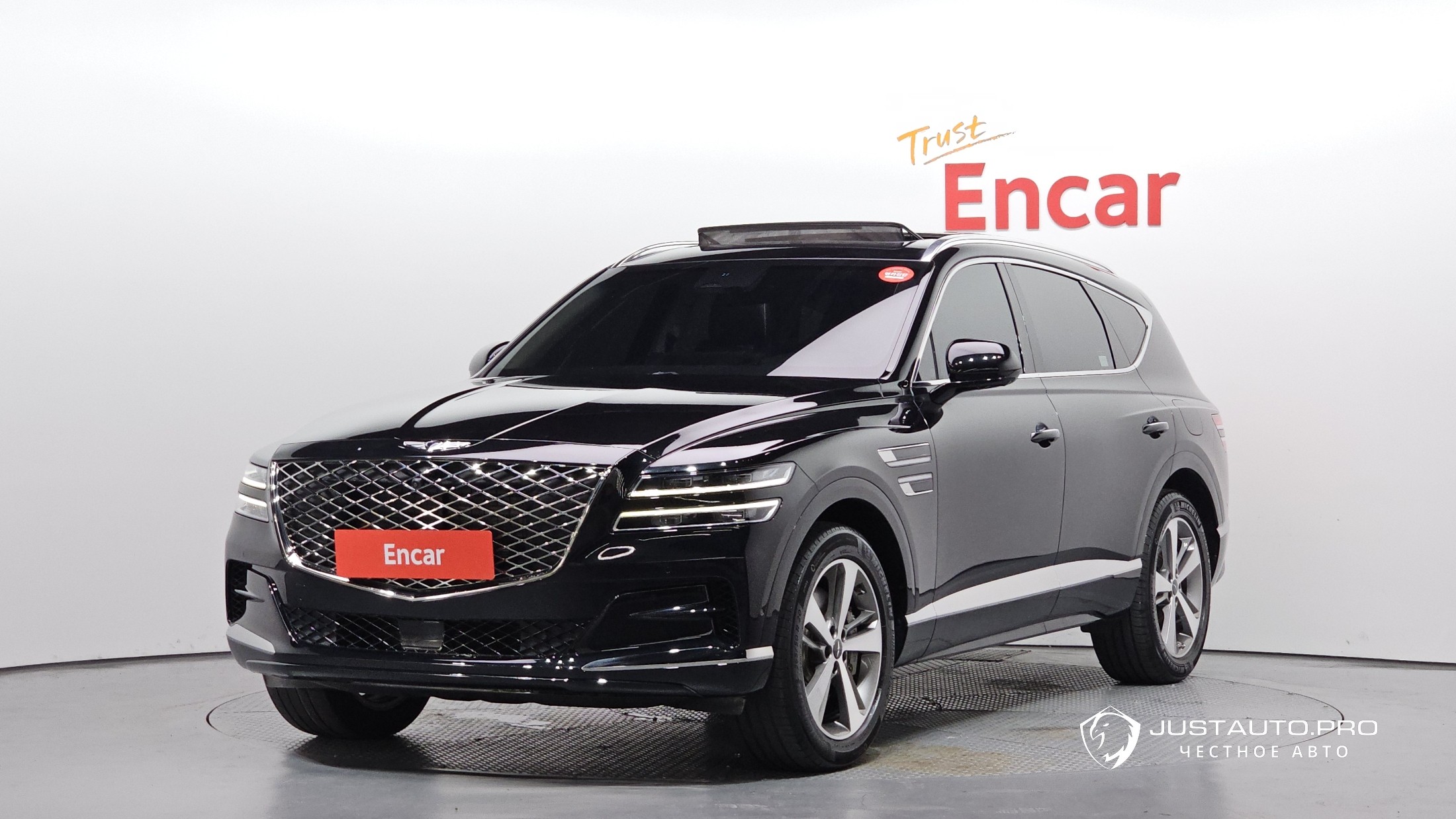 Автомобиль Genesis GV80