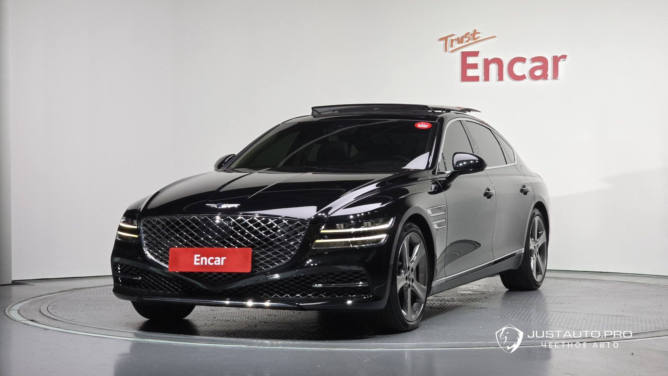 Автомобиль Genesis G80