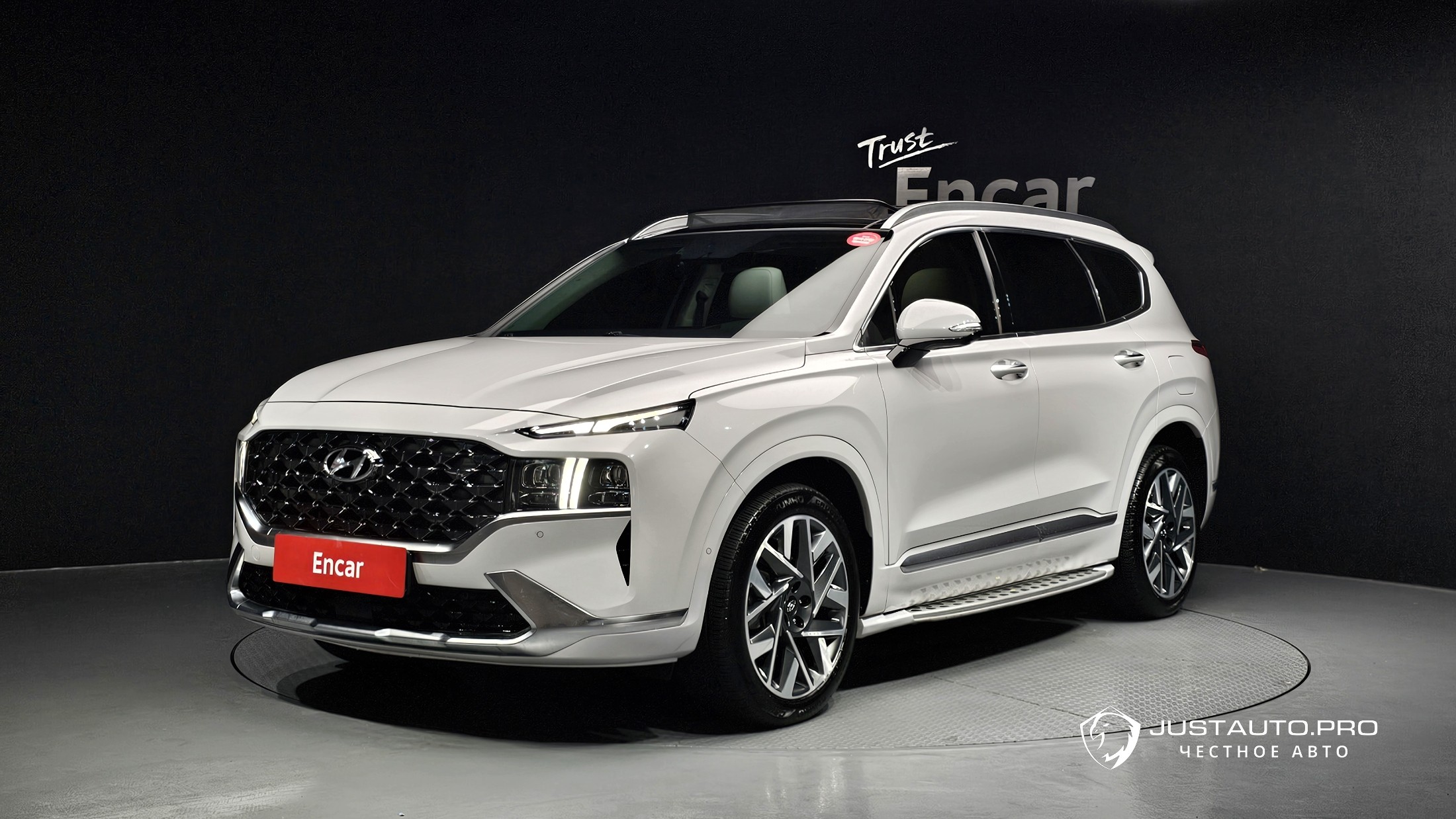 Автомобиль Hyundai Santafe