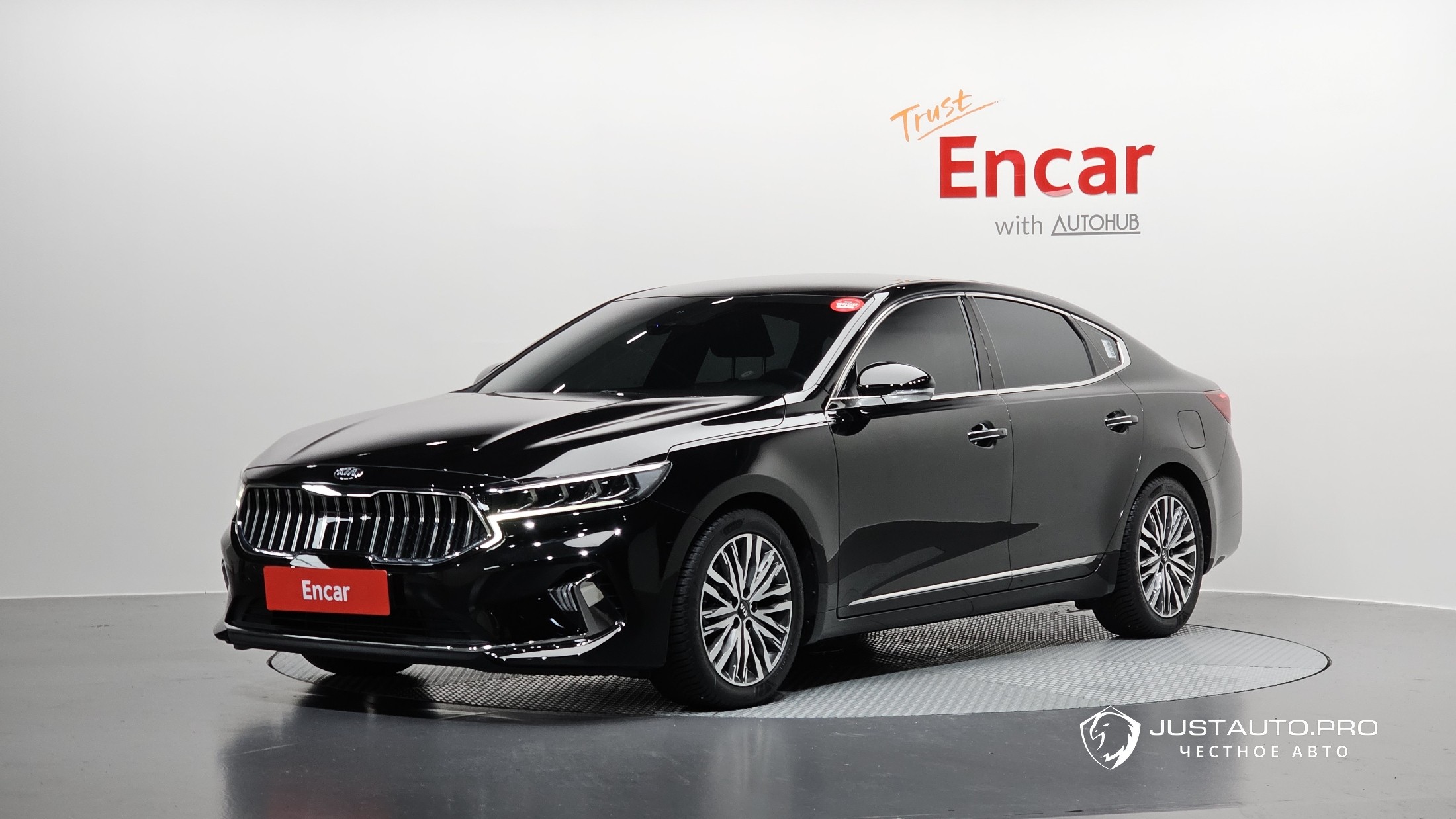 Автомобиль Kia K7