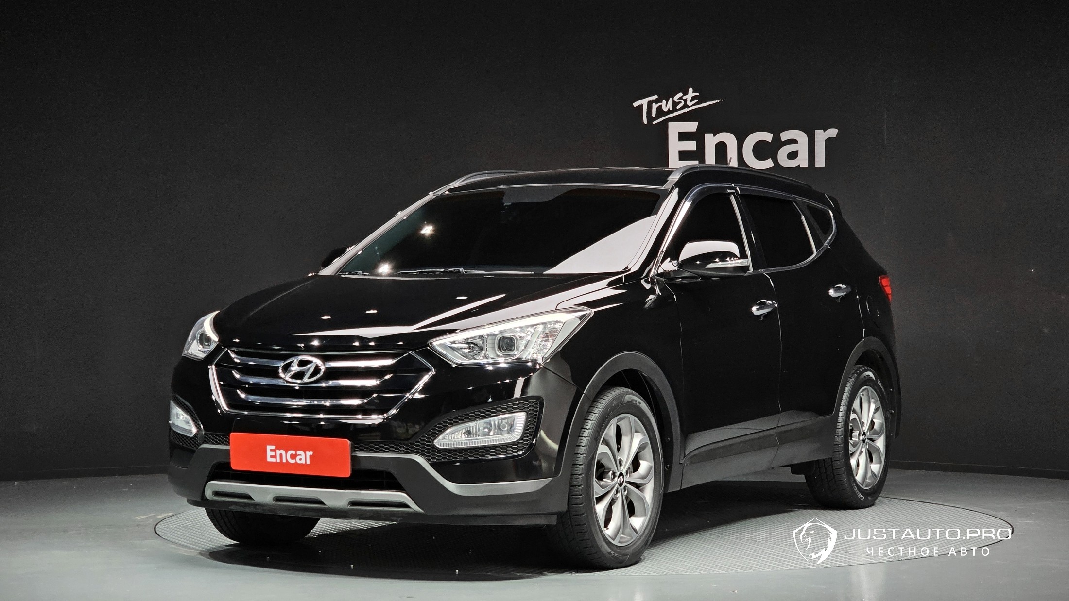Автомобиль Hyundai Santafe