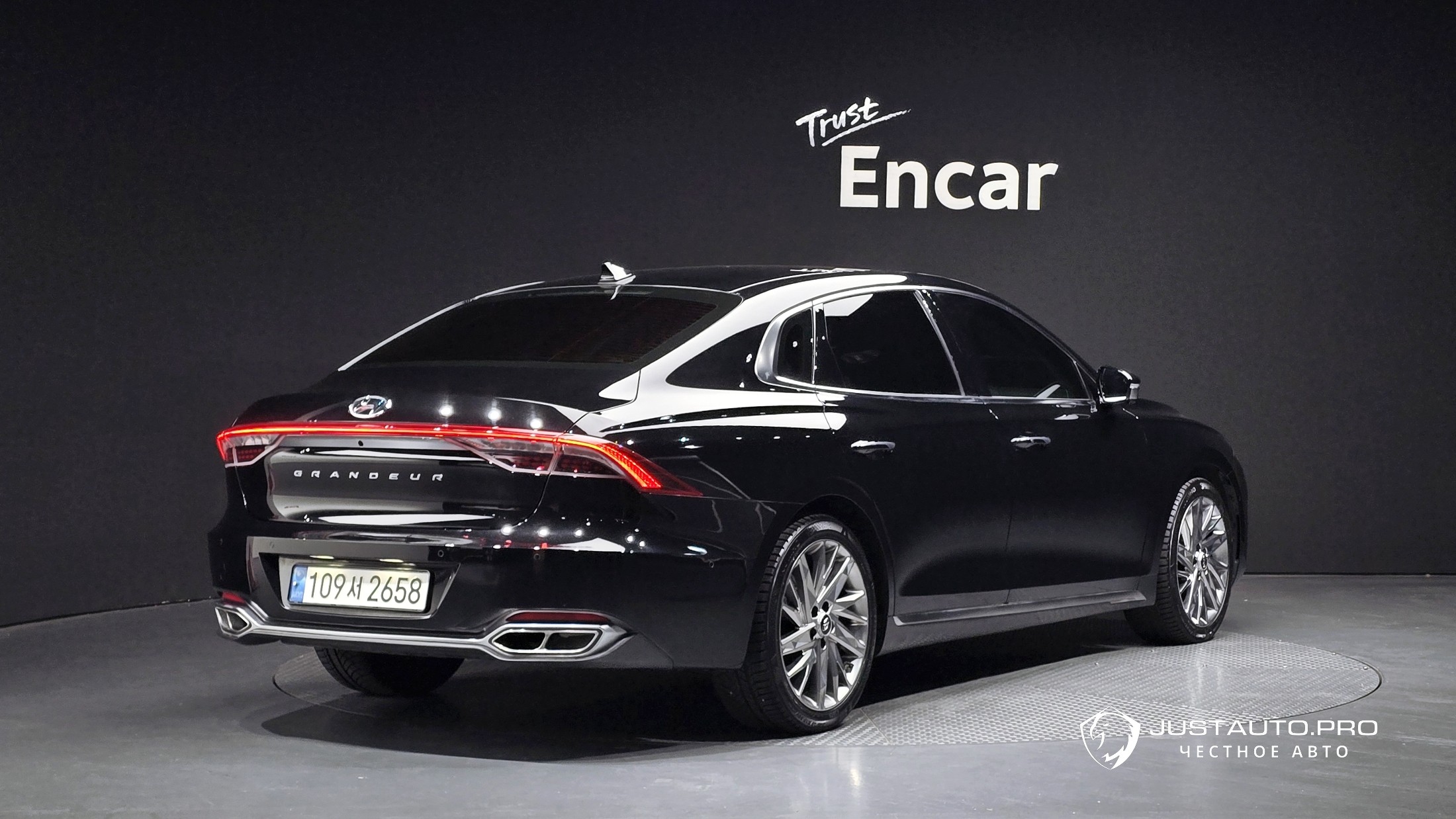 Автомобиль Hyundai Grandeur
