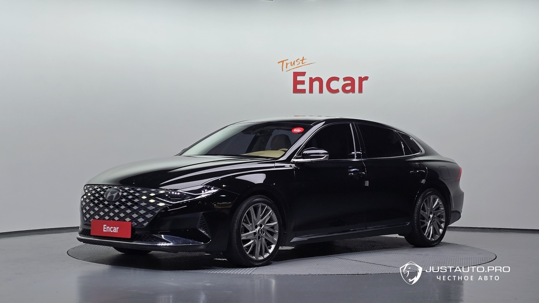 Автомобиль Hyundai Grandeur