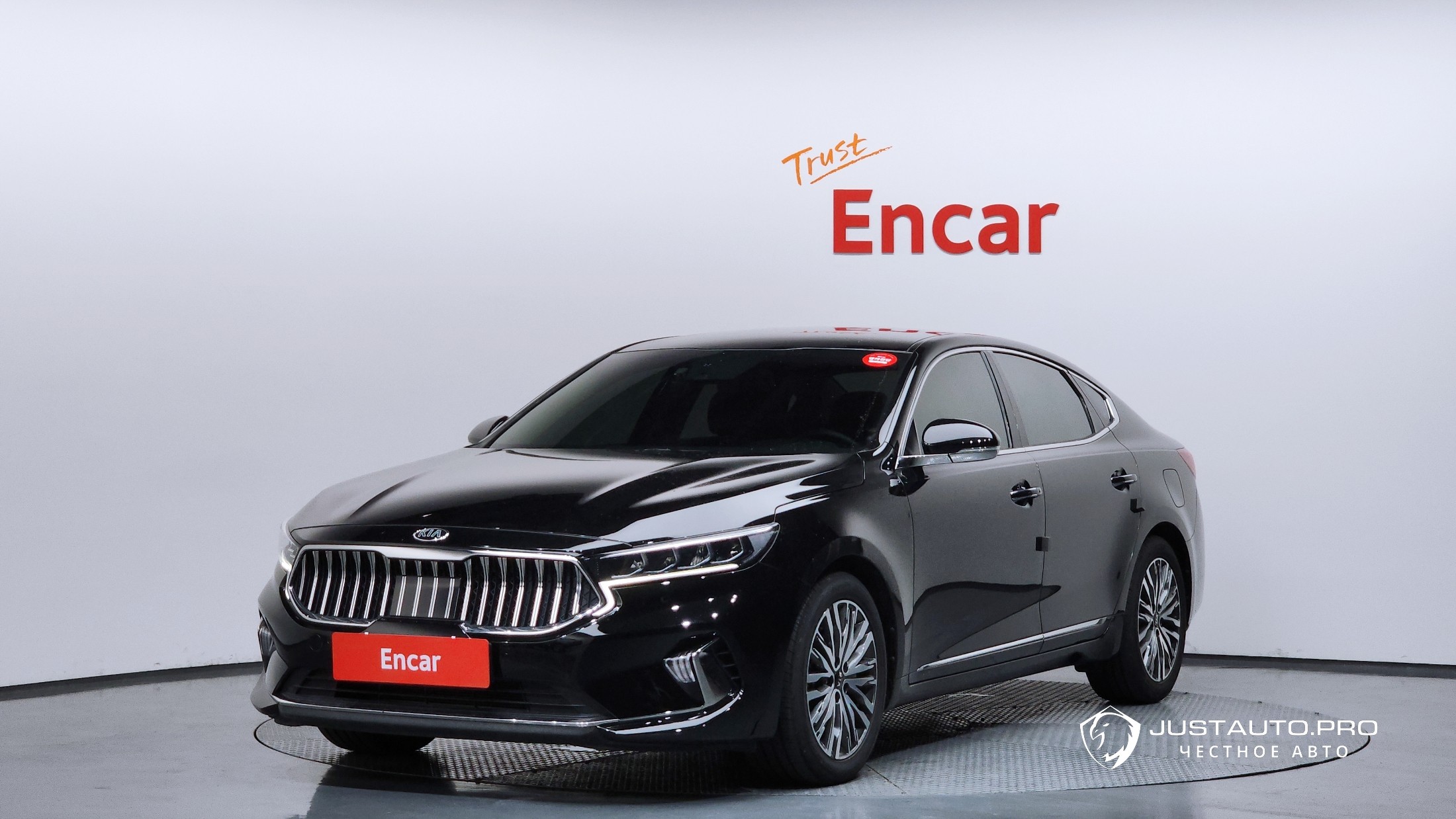 Автомобиль Kia K7