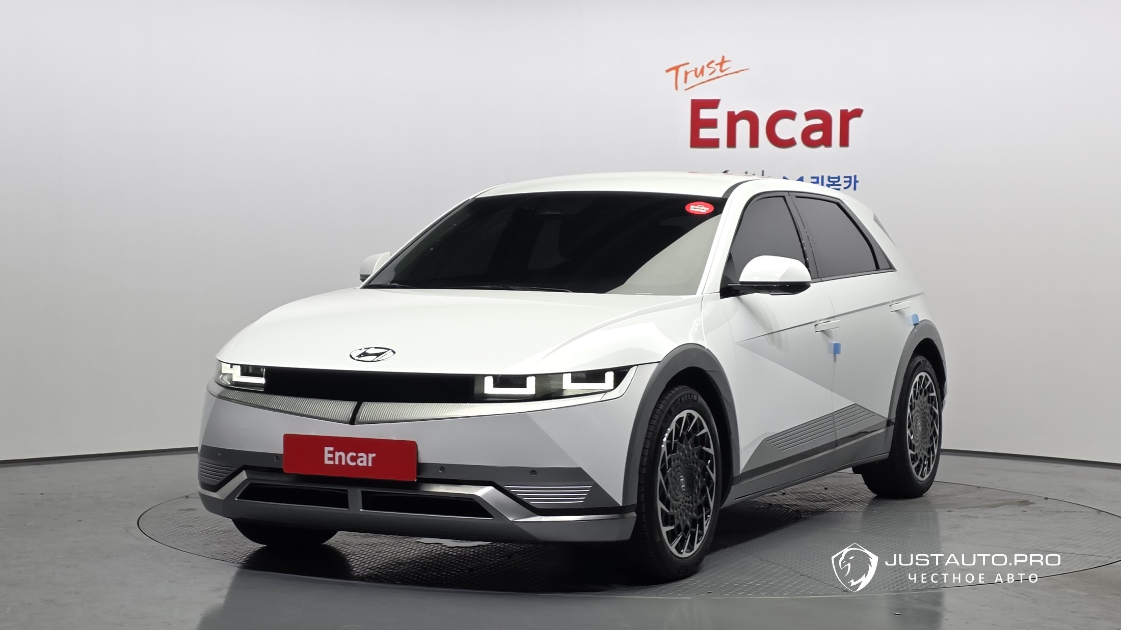 Автомобиль Hyundai Ioniq5