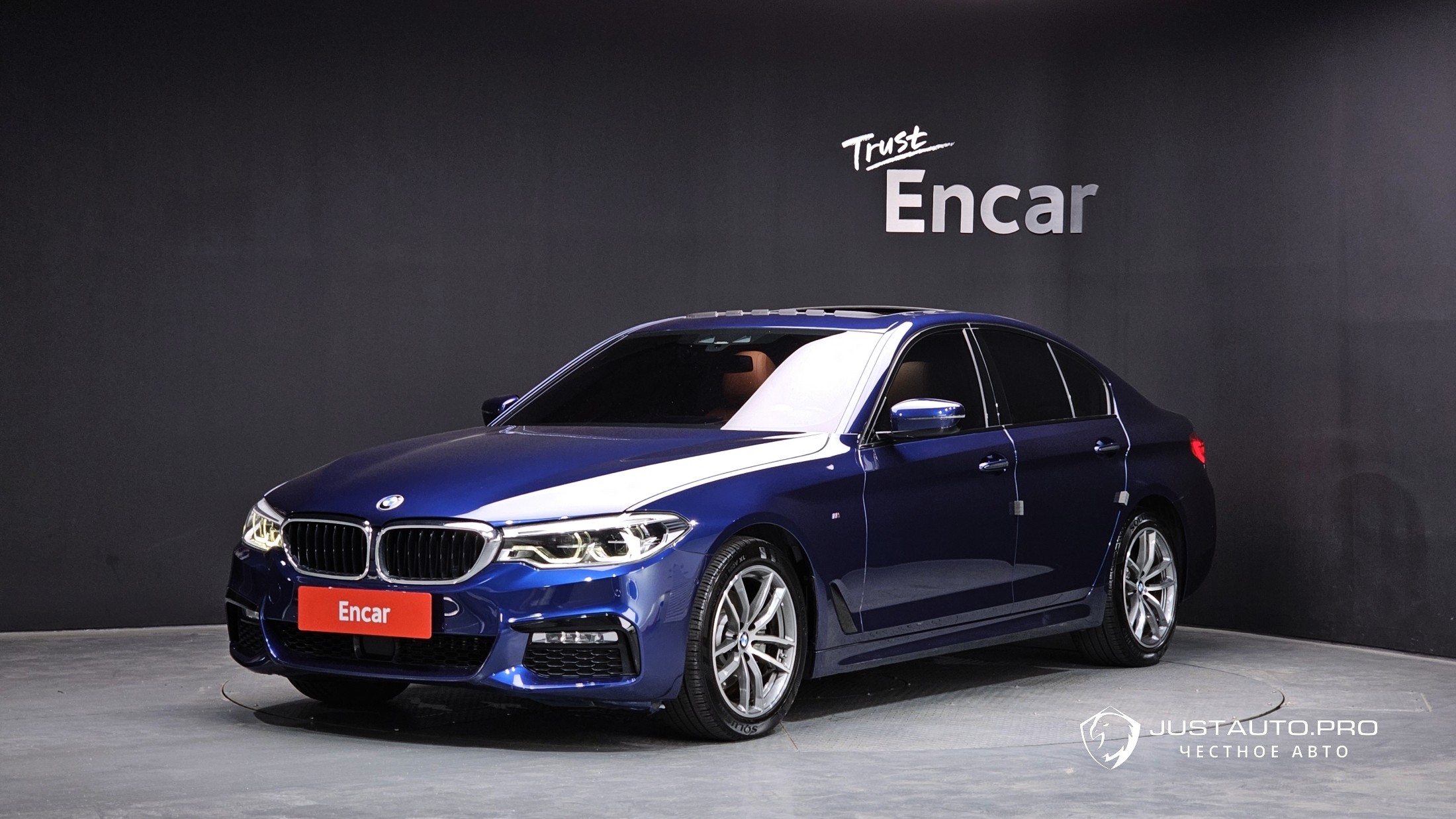 Автомобиль BMW 5-Series
