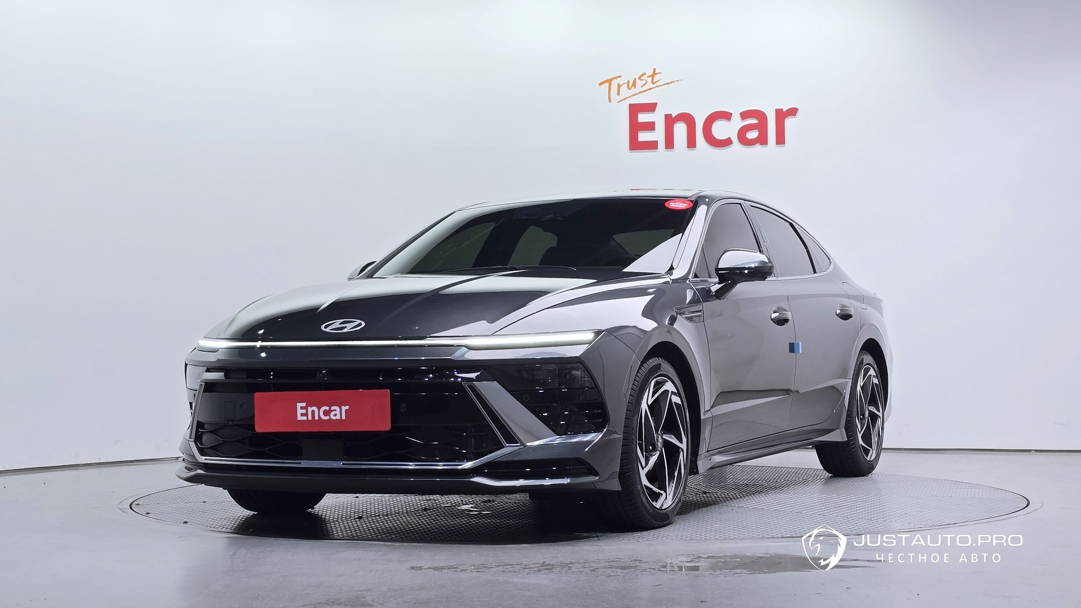 Автомобиль Hyundai Sonata