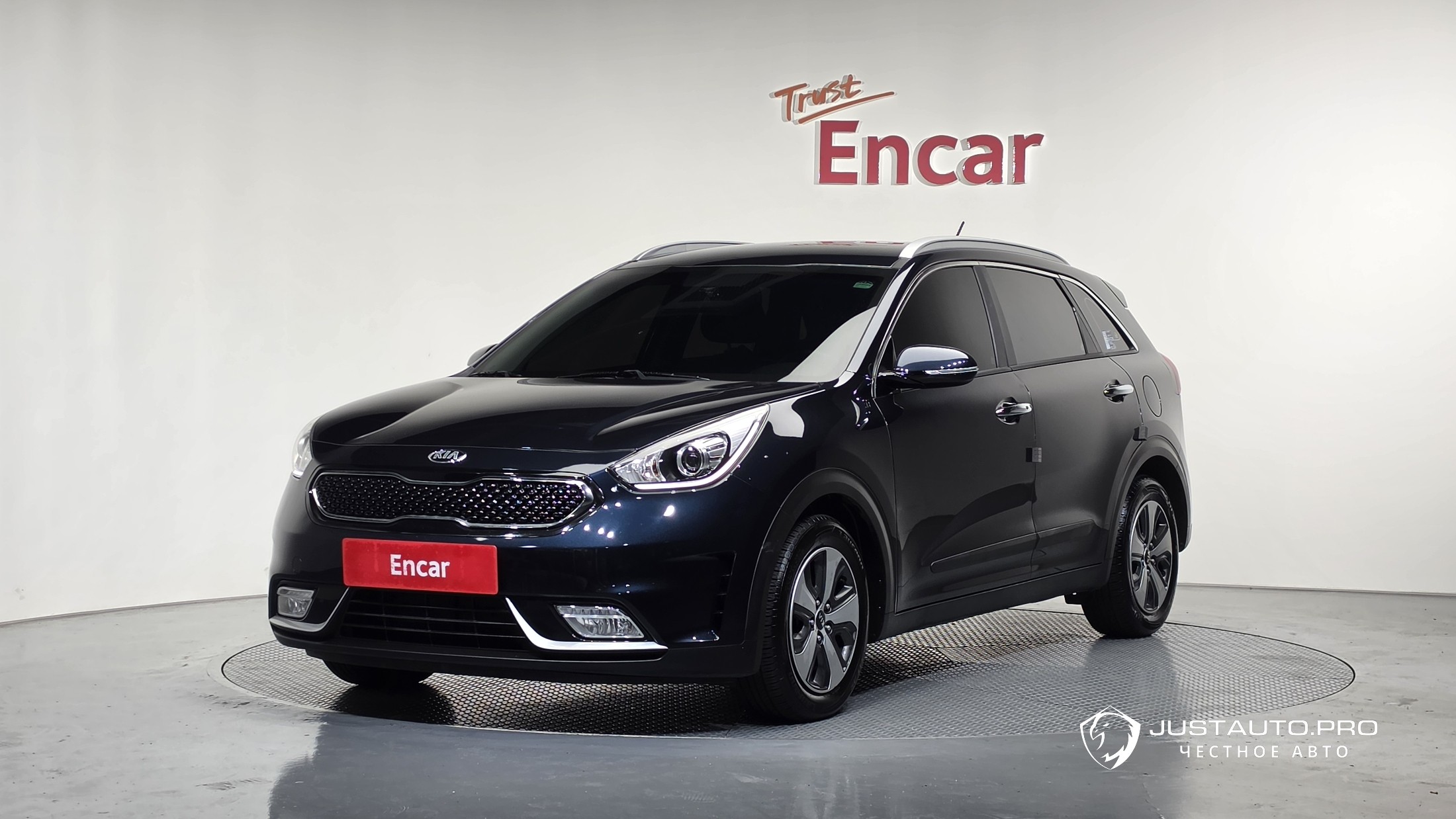 Автомобиль Kia Niro